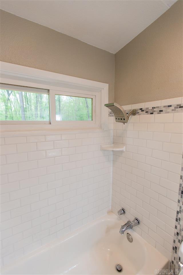 MEADOWCLIFF - Residential