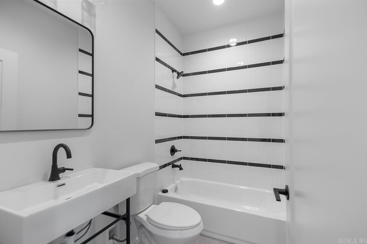 VISTA POINT SUBDIVISION - Residential