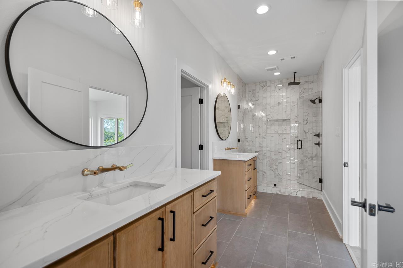 VISTA POINT SUBDIVISION - Residential