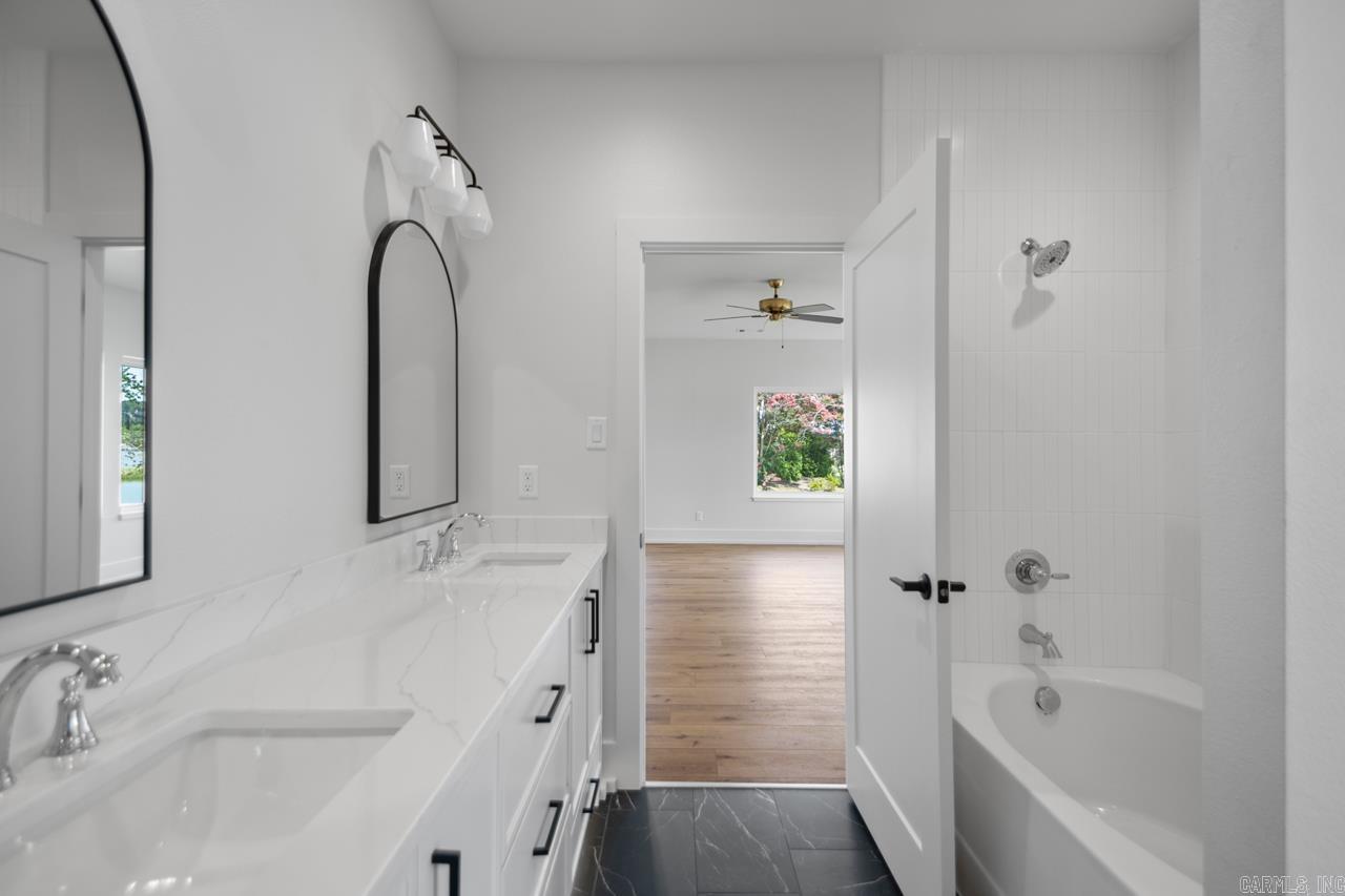 VISTA POINT SUBDIVISION - Residential