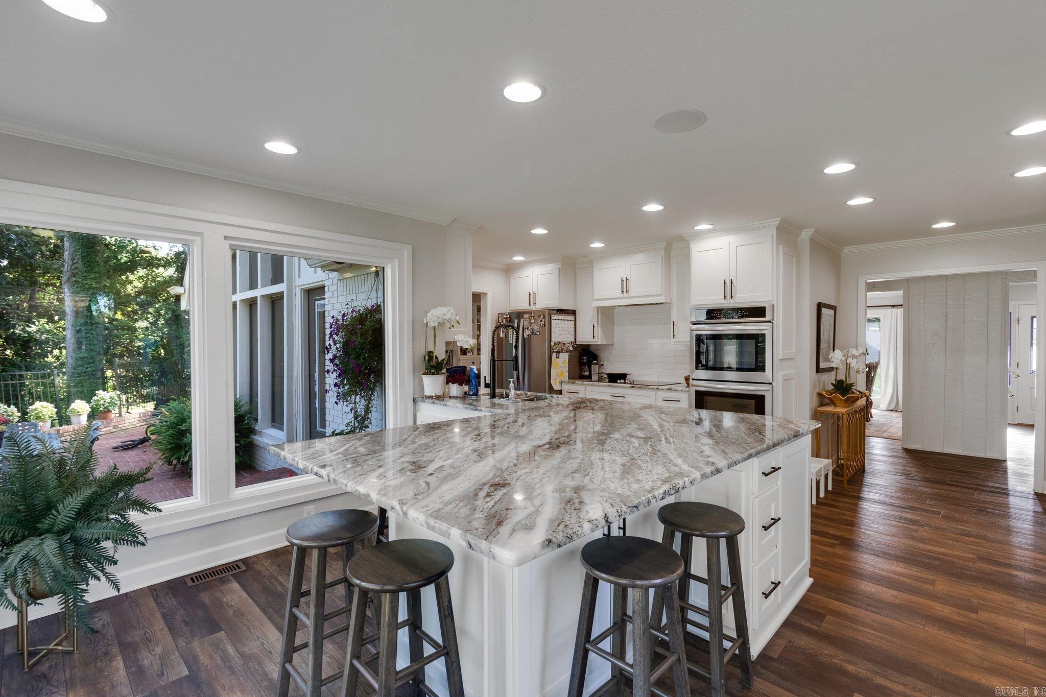 IDYLWOOD - Residential