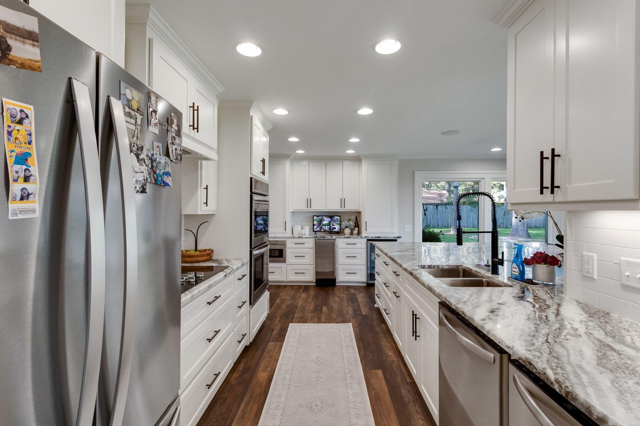 IDYLWOOD - Residential