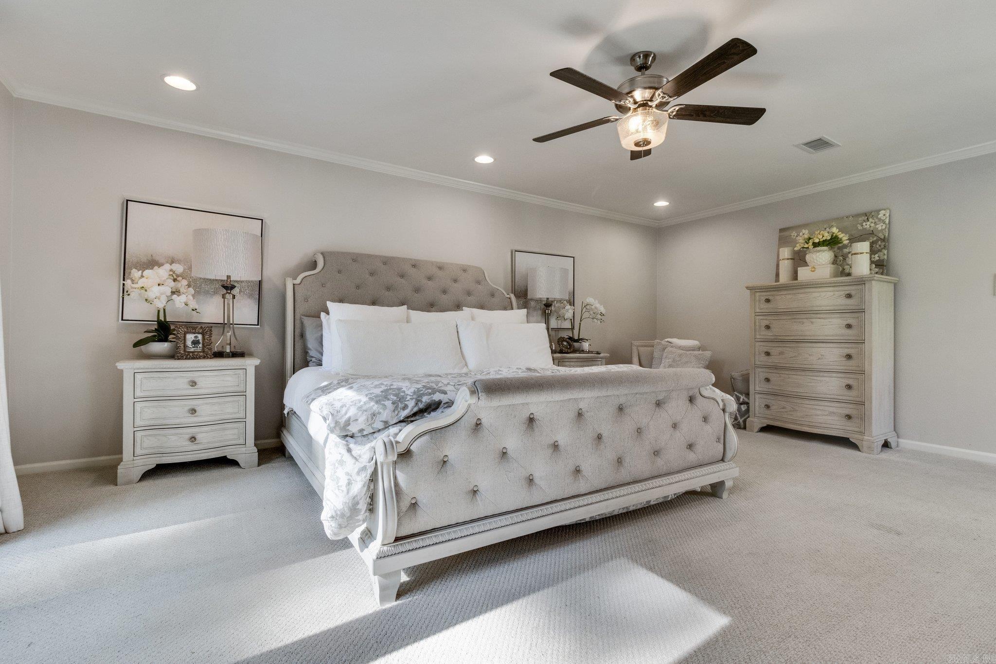 IDYLWOOD - Residential