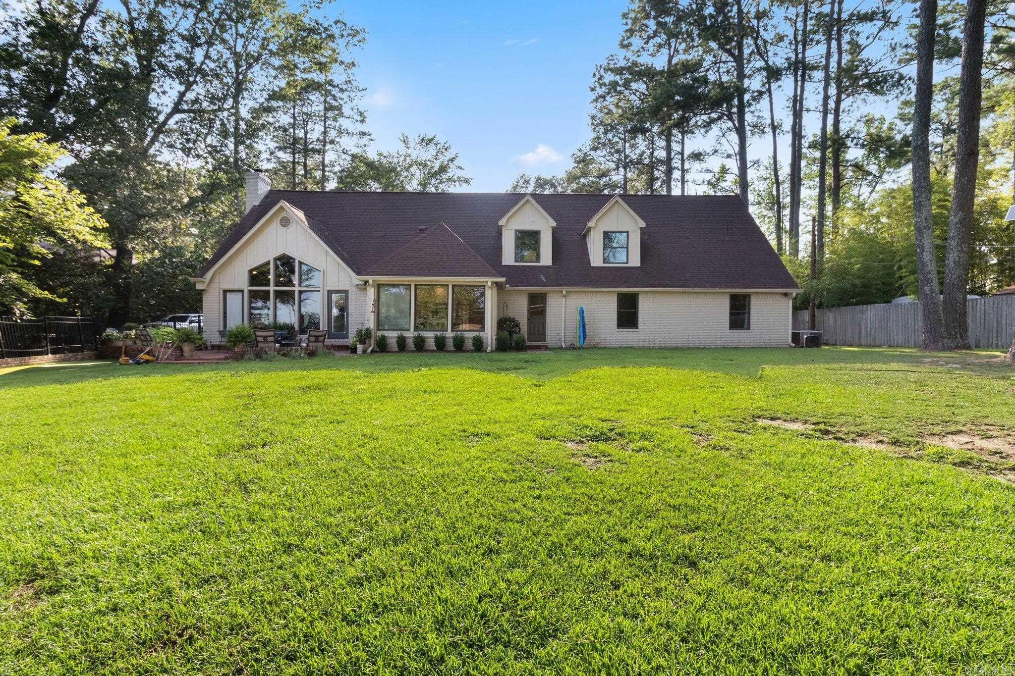 IDYLWOOD - Residential