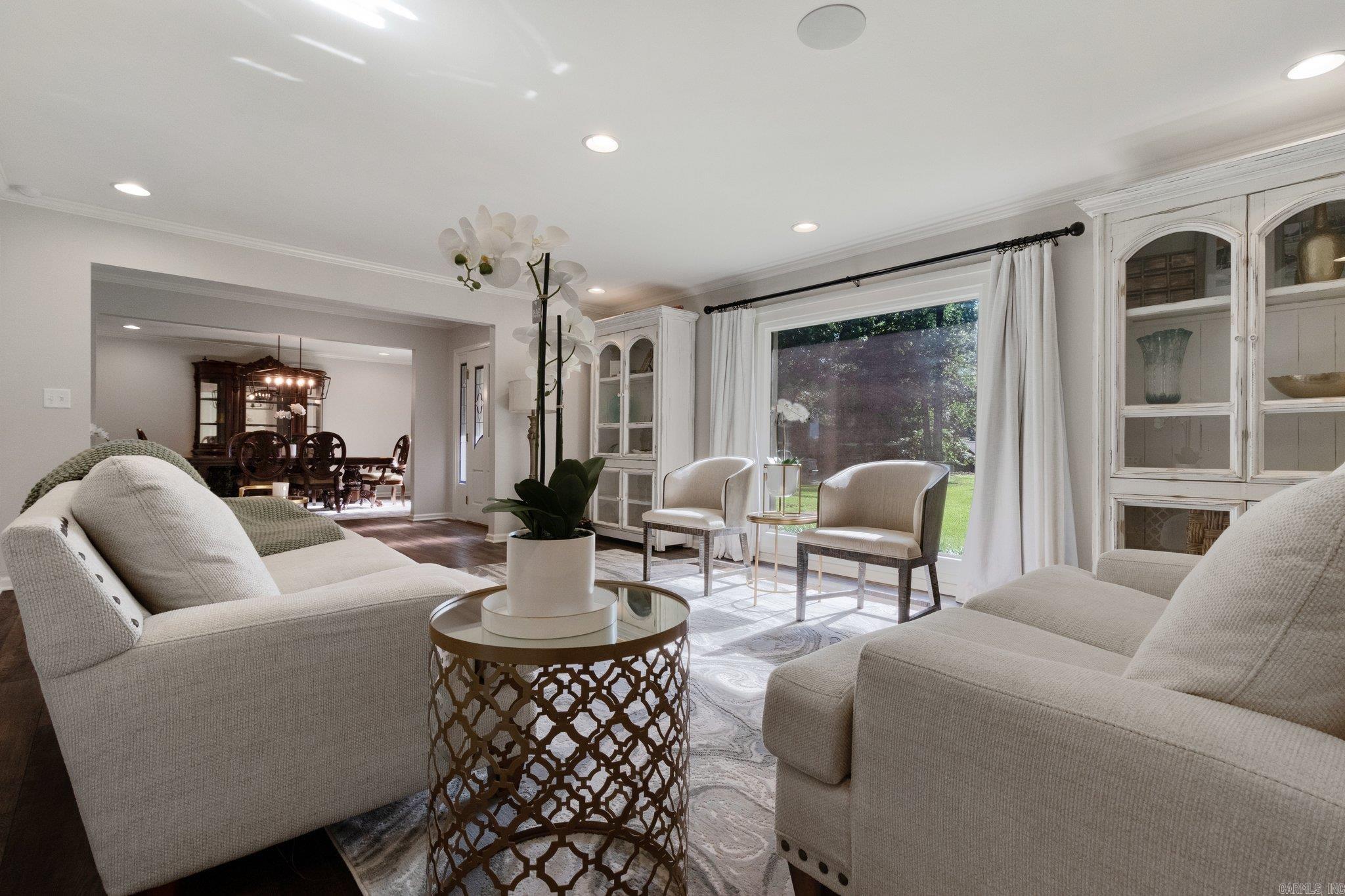 IDYLWOOD - Residential