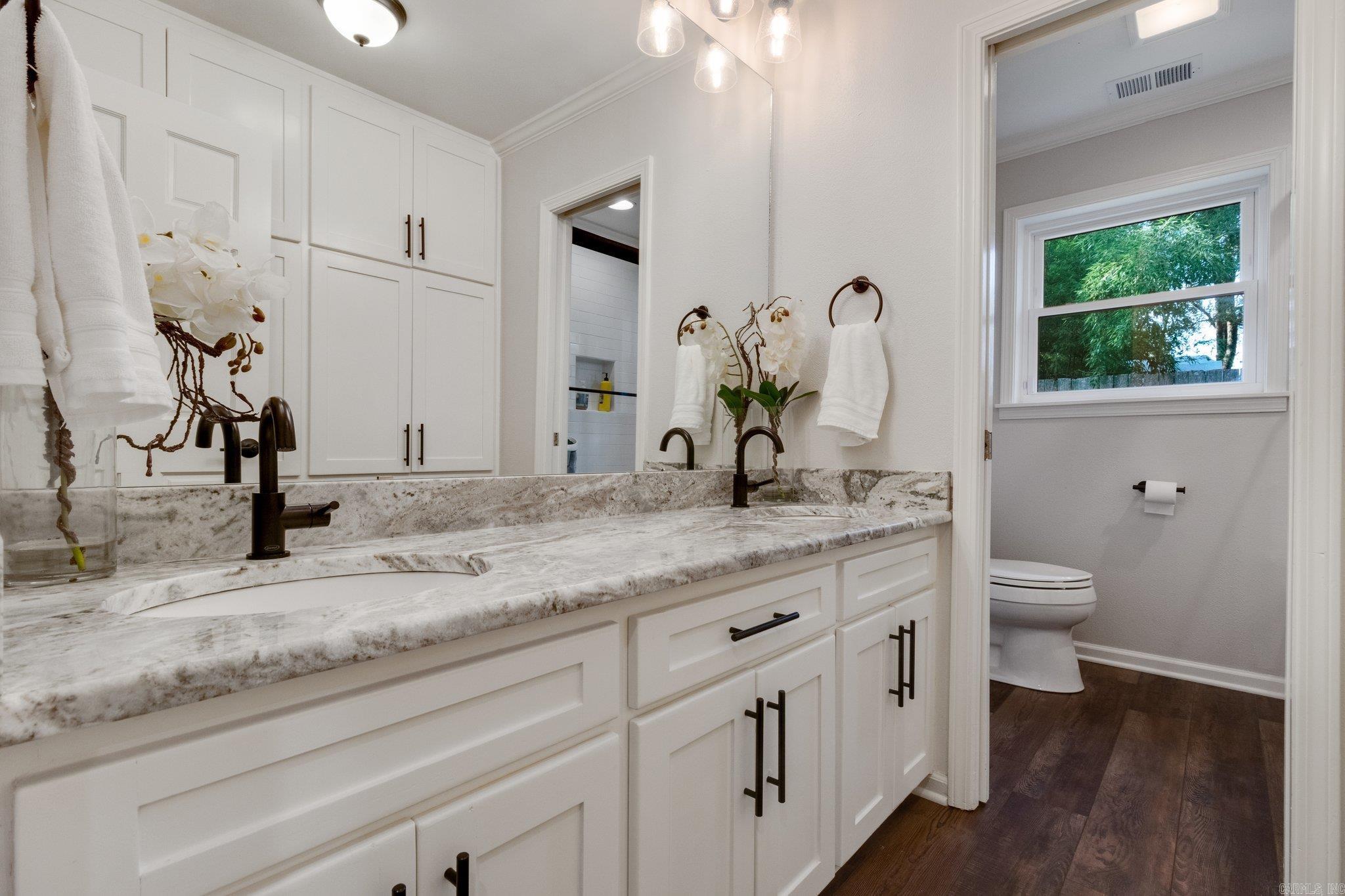 IDYLWOOD - Residential