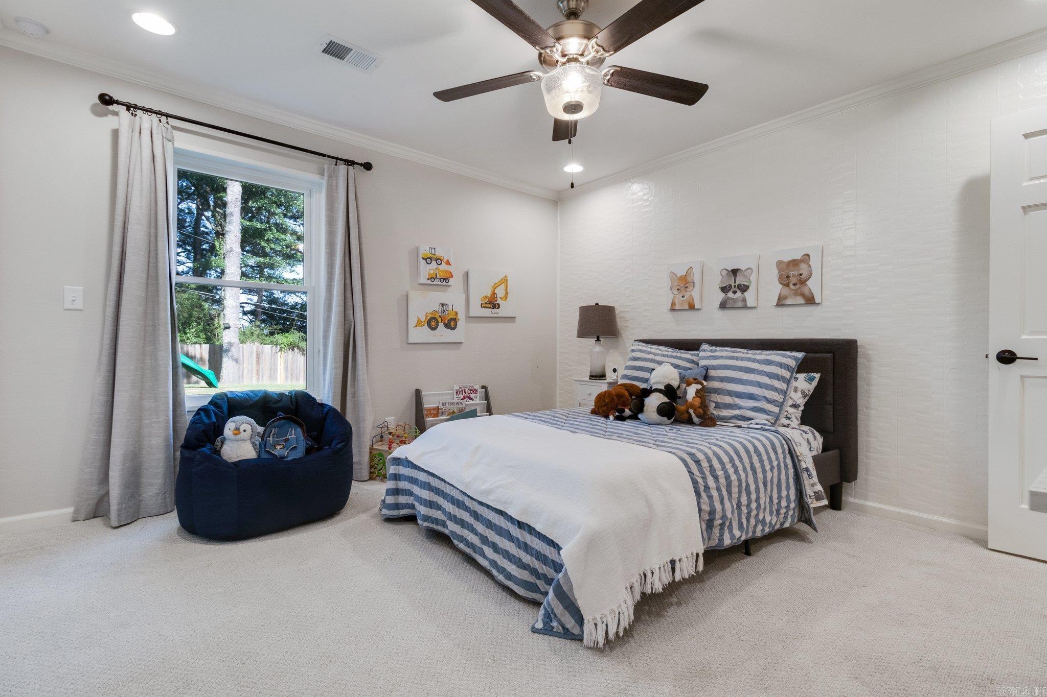 IDYLWOOD - Residential
