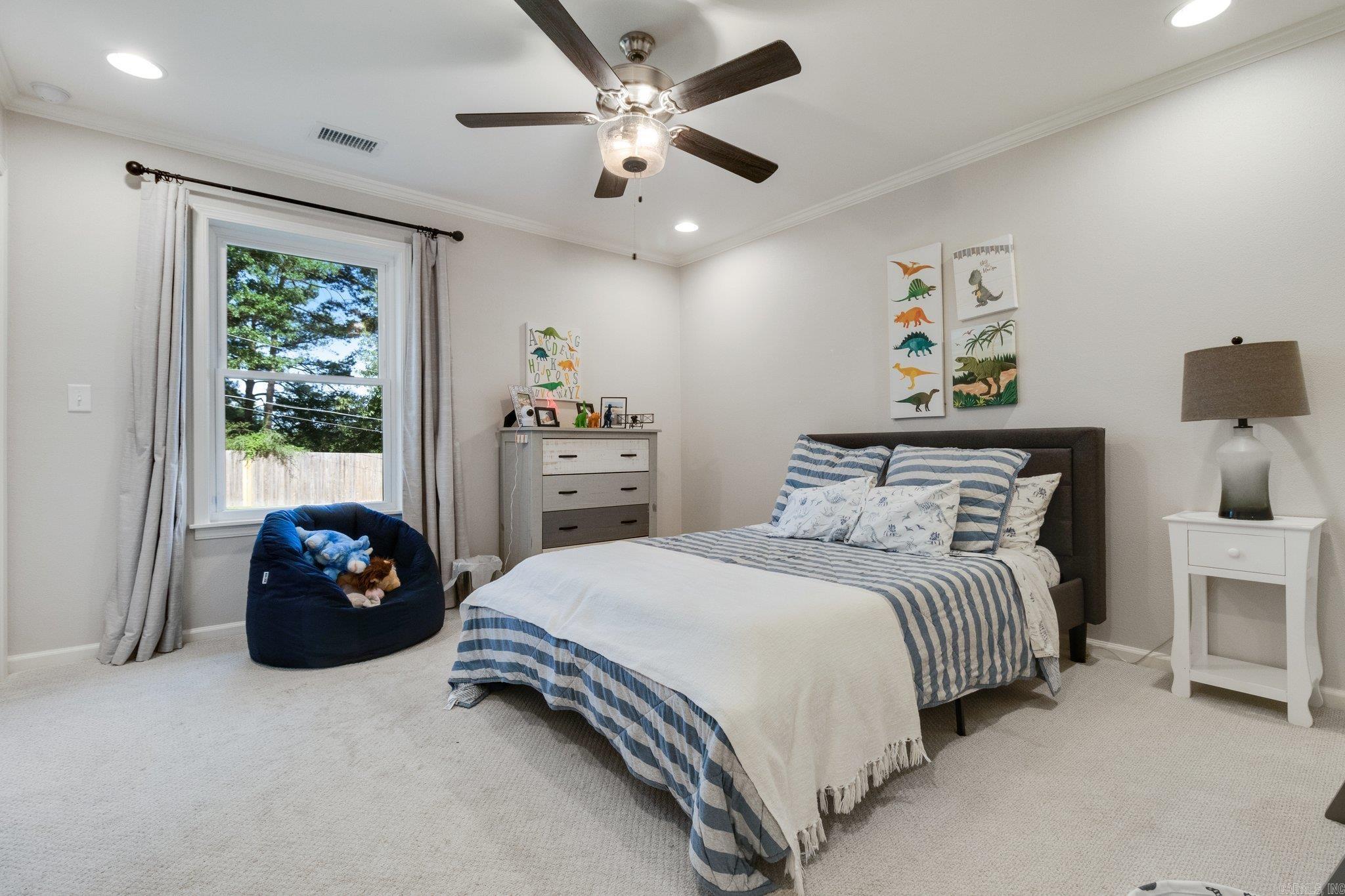IDYLWOOD - Residential