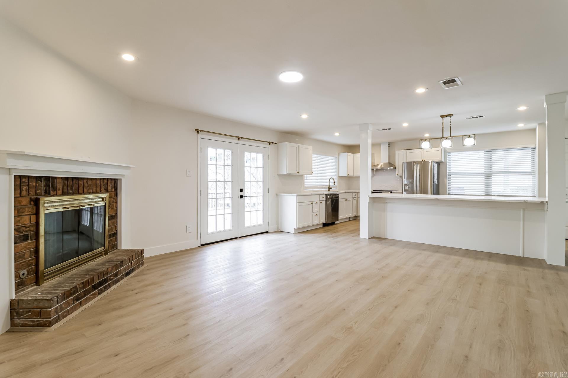PLEASANT FOREST SUBDIVISION - Residential