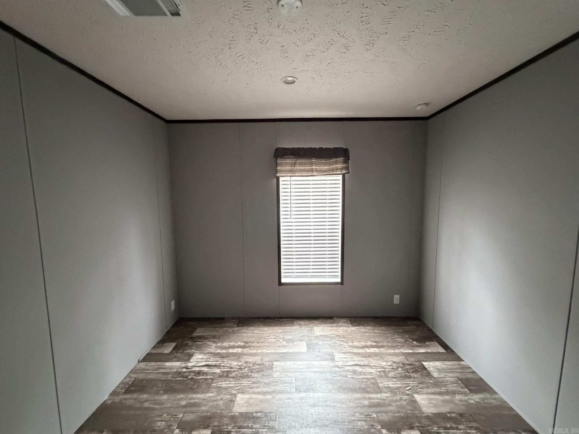 BRYANT HILLS - Residential