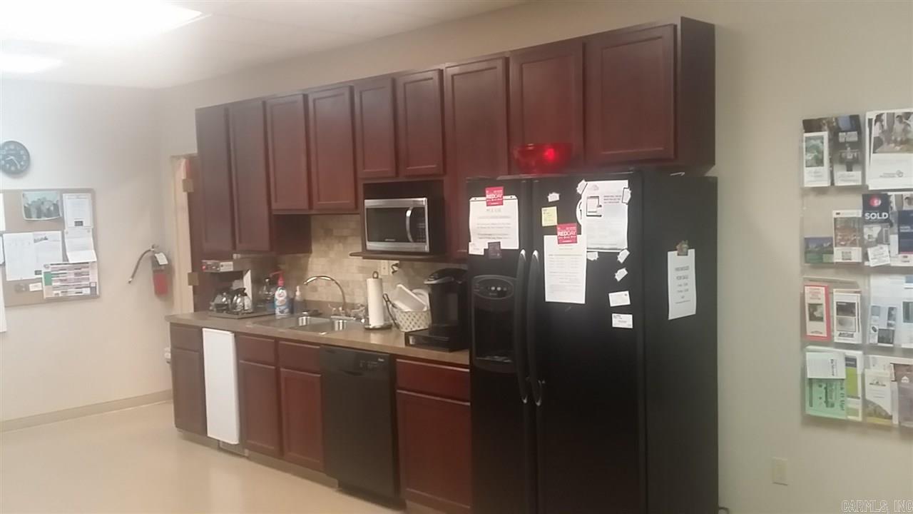 GCC - Commercial Sale