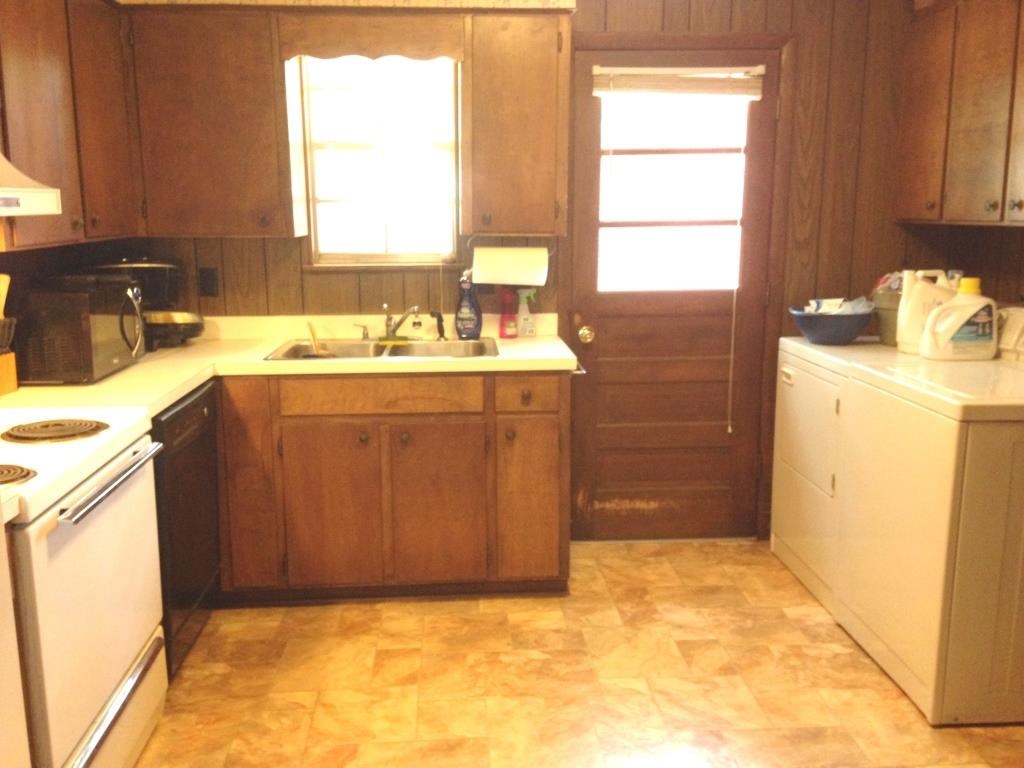 Conway Manor - Residential Income