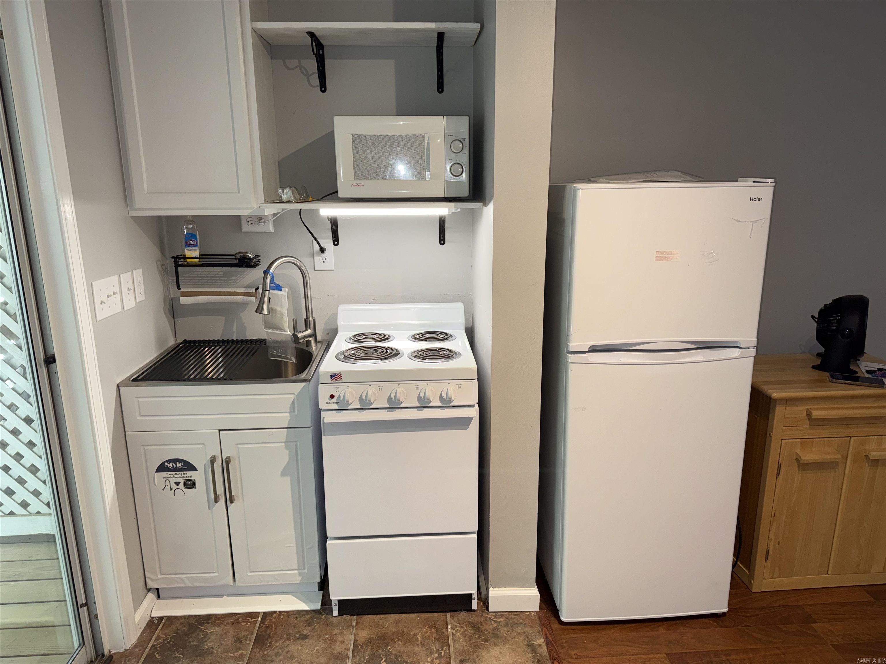 SUMMERHILL PLACE CONDOS - Residential