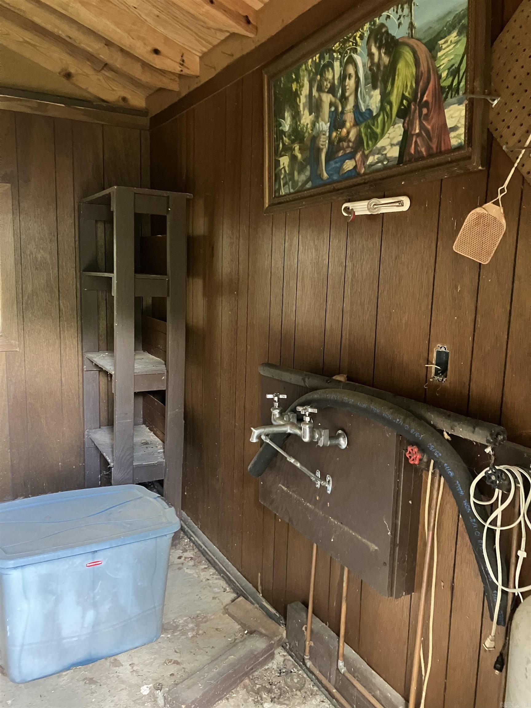 IRWIN, C.J. - Residential