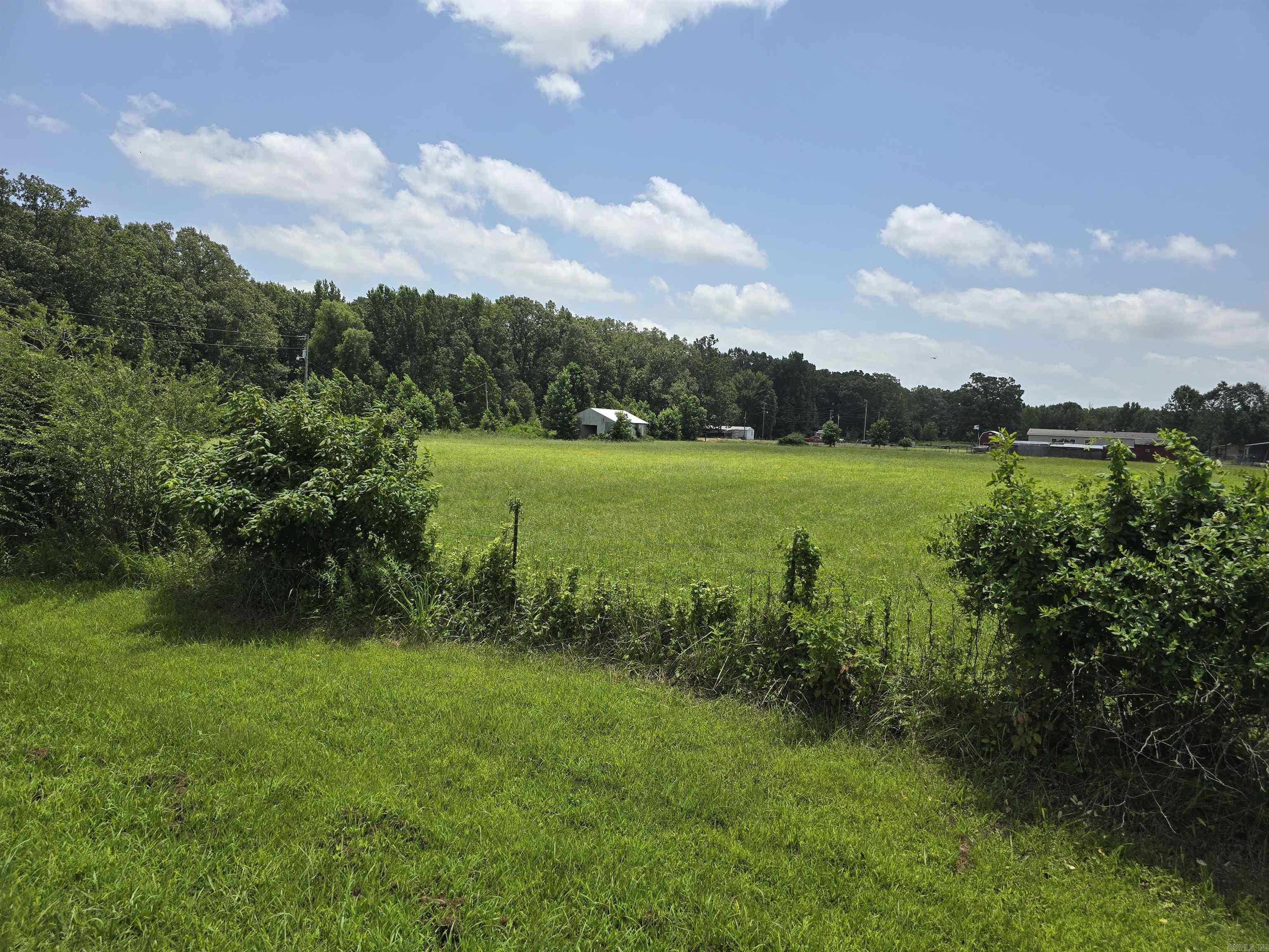 MEADOW CREEK ESTATES - Residential