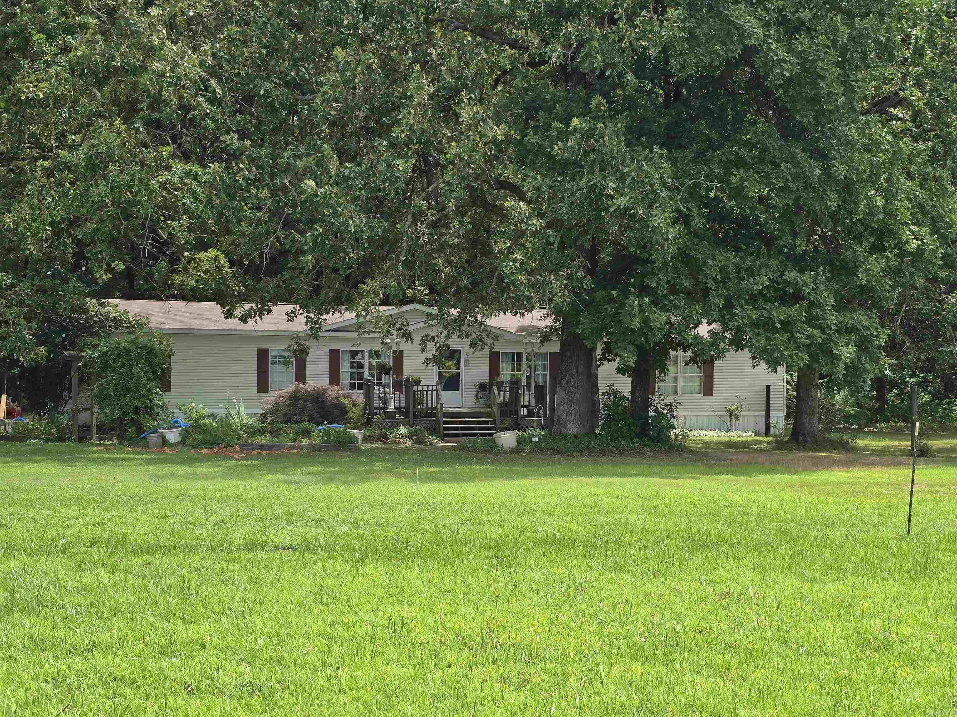 MEADOW CREEK ESTATES - Residential