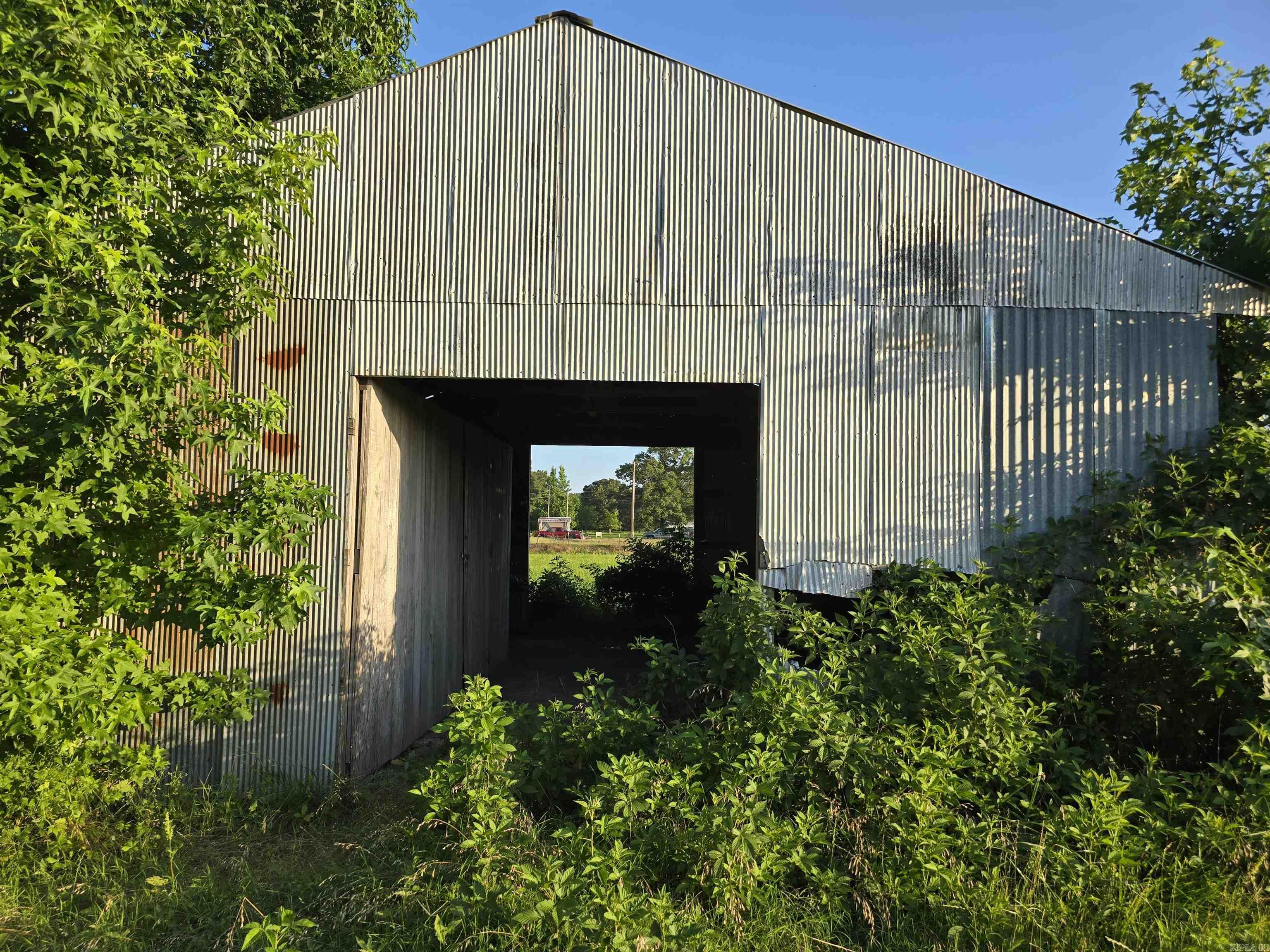 MEADOW CREEK ESTATES - Residential