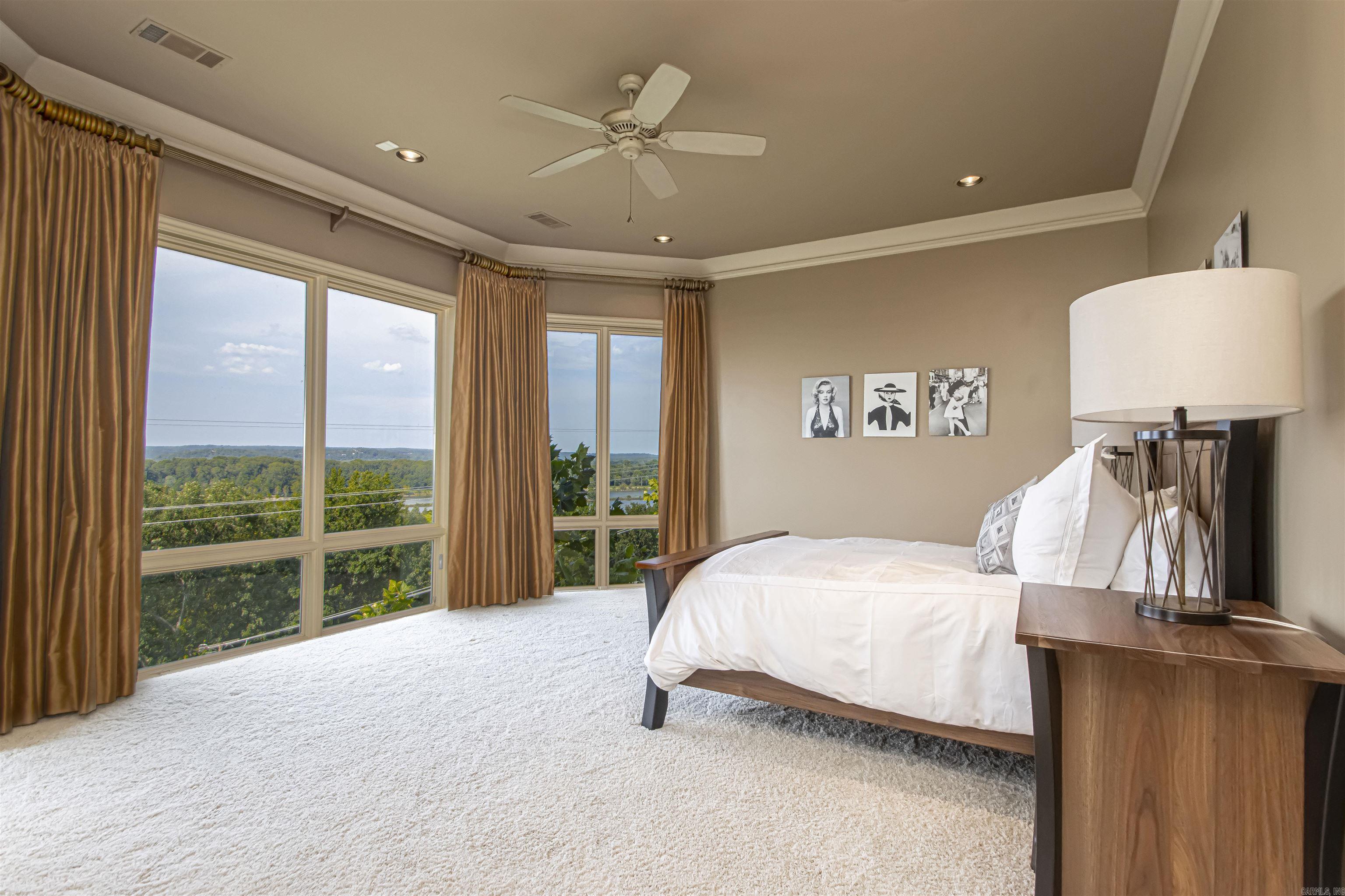 OVERLOOK PARTNERS ADDN - Residential