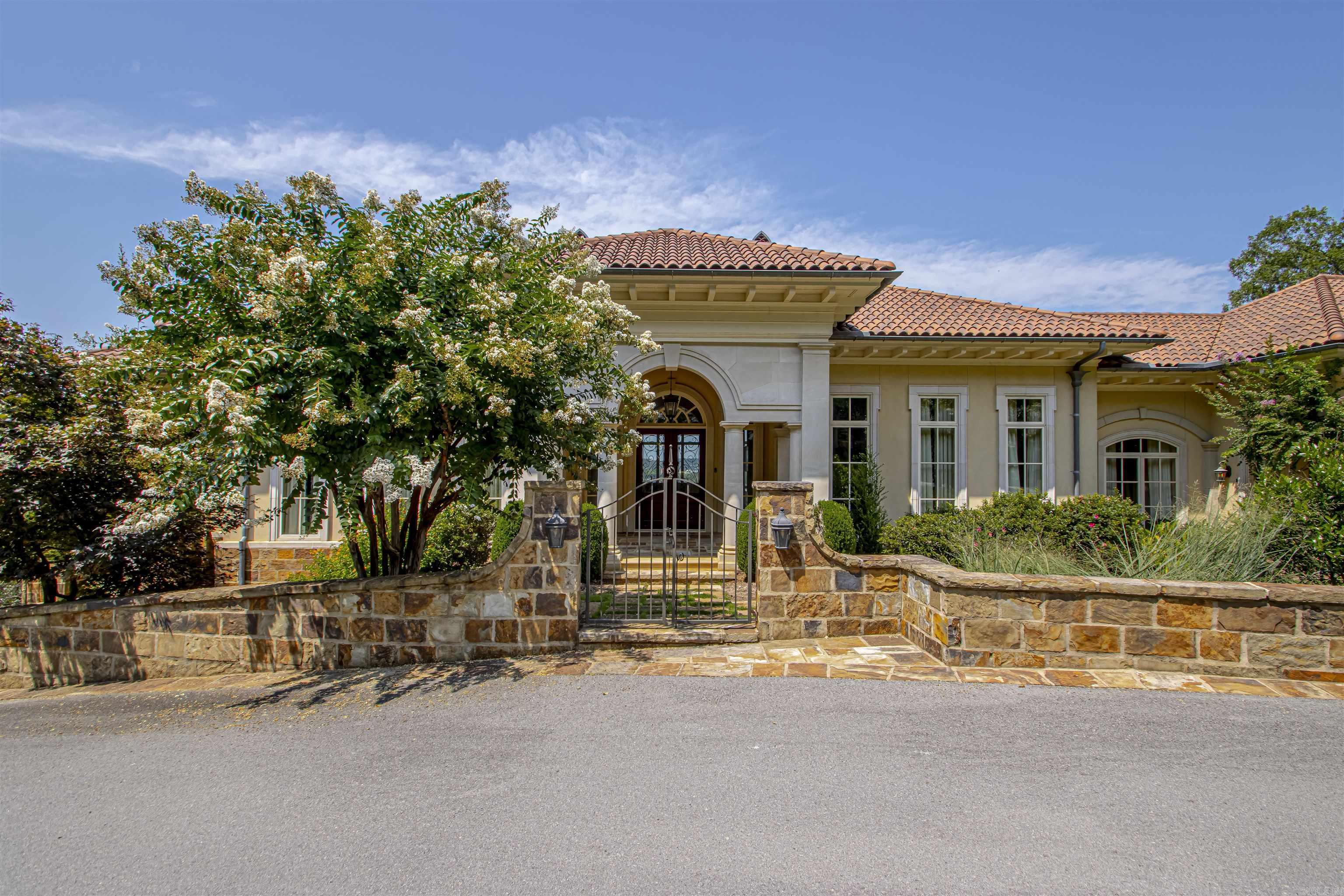OVERLOOK PARTNERS ADDN - Residential