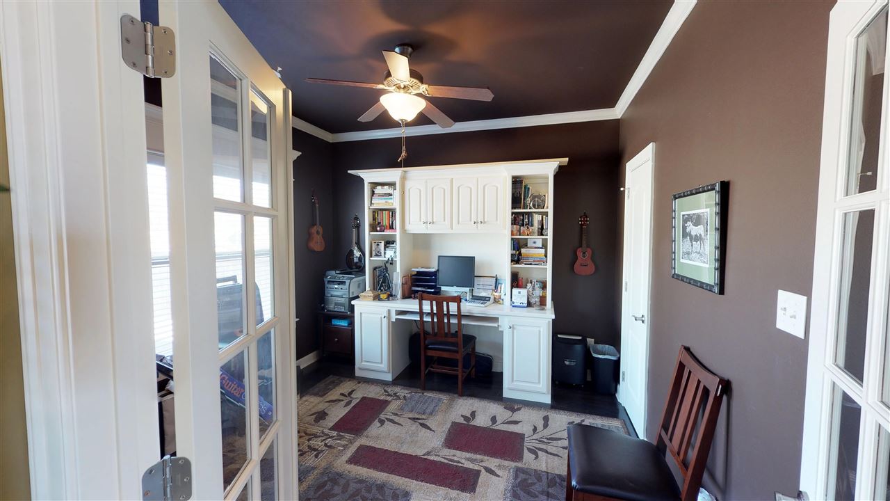 HURRICANE MEADOWS - Residential