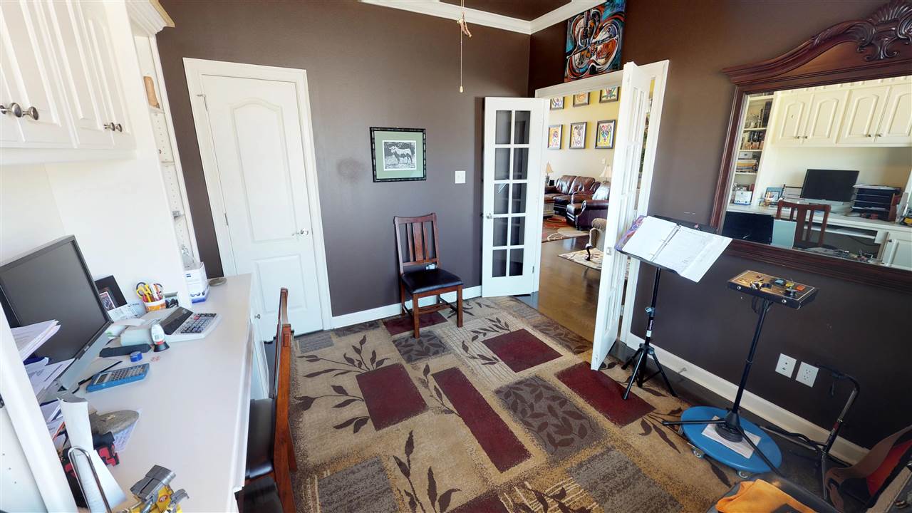 HURRICANE MEADOWS - Residential