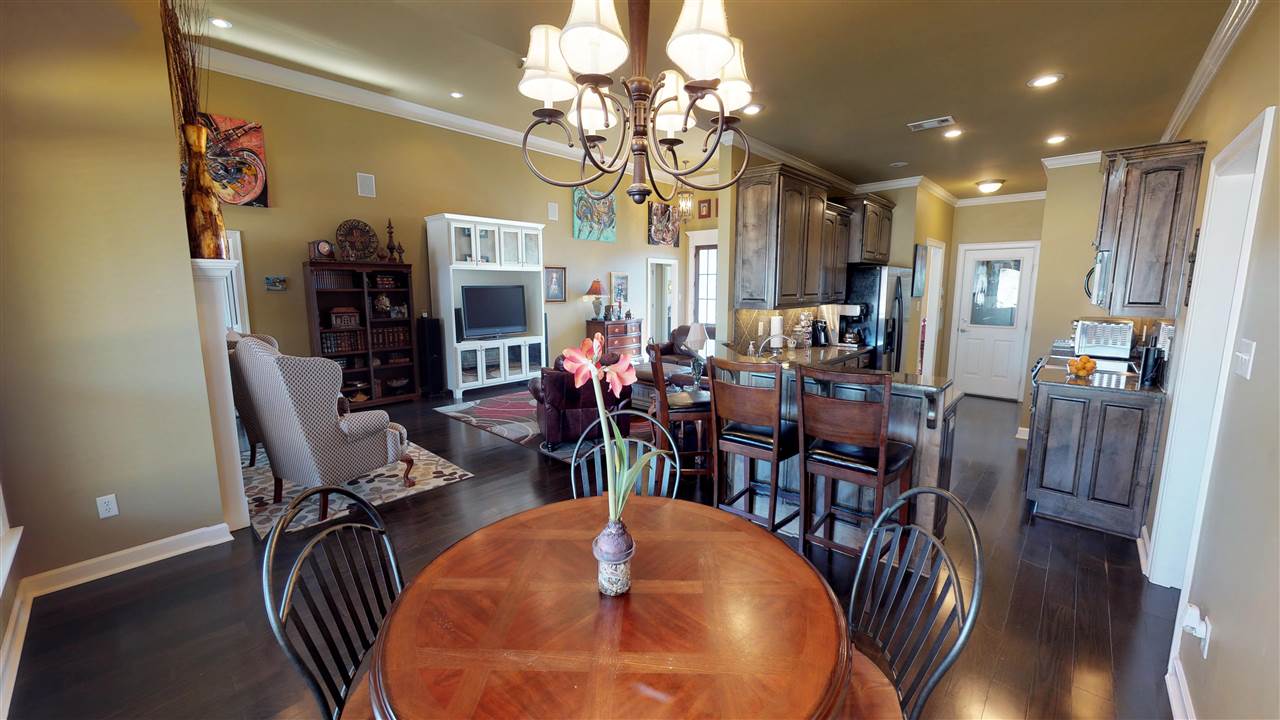 HURRICANE MEADOWS - Residential