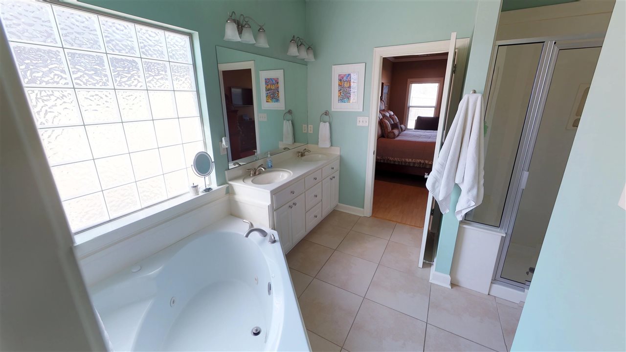HURRICANE MEADOWS - Residential
