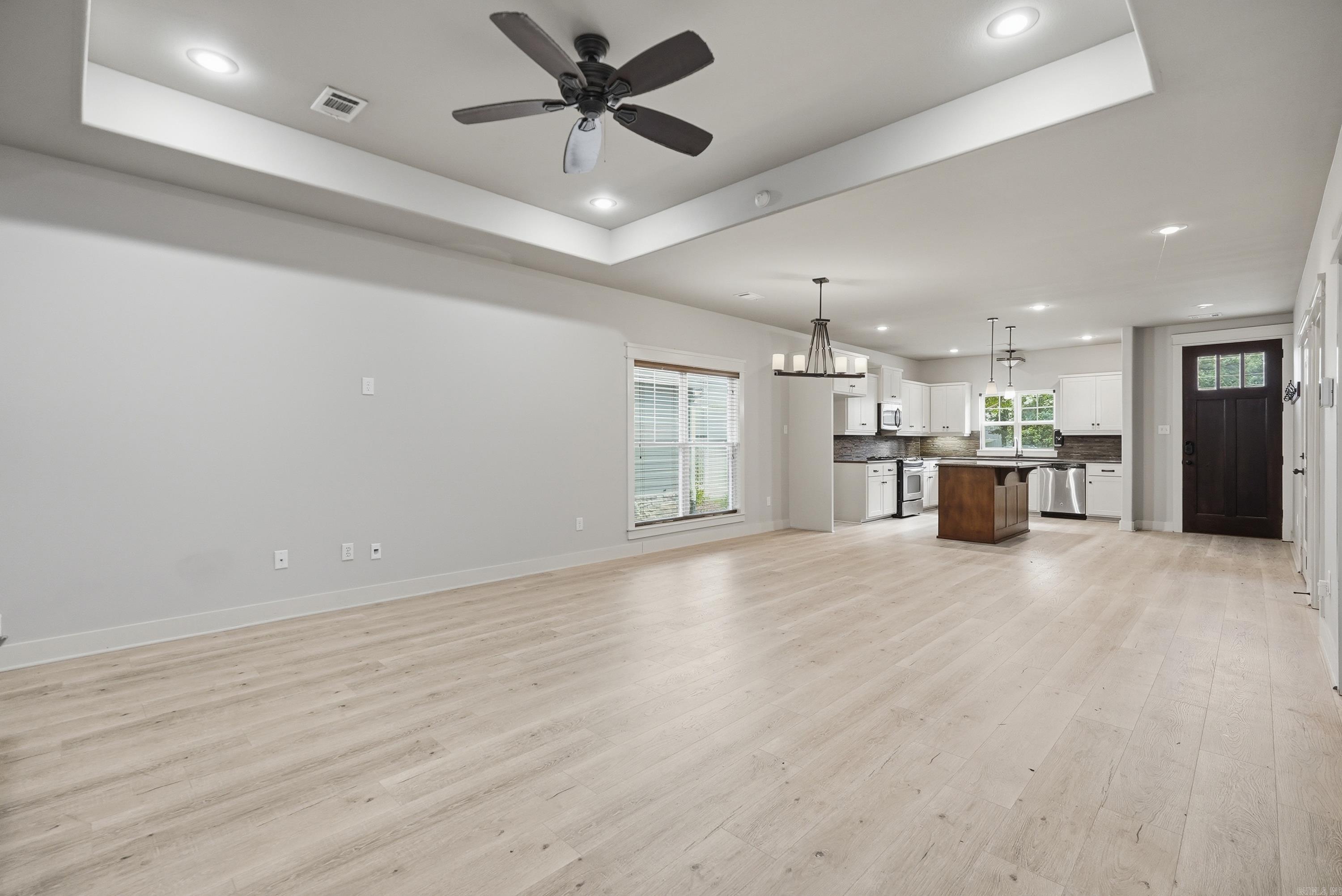 THE COVE - Residential