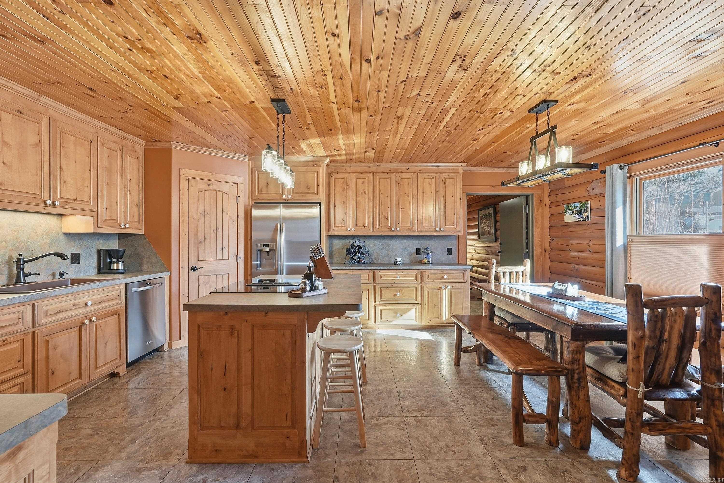 RESTFUL RIDGE - Residential
