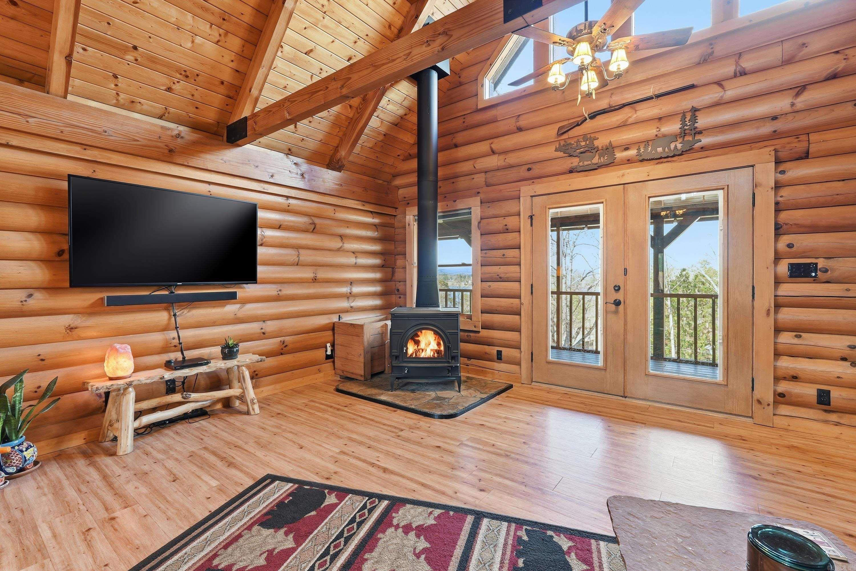 RESTFUL RIDGE - Residential