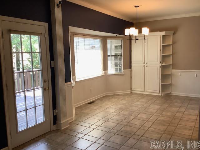 Longlea Manor - Residential