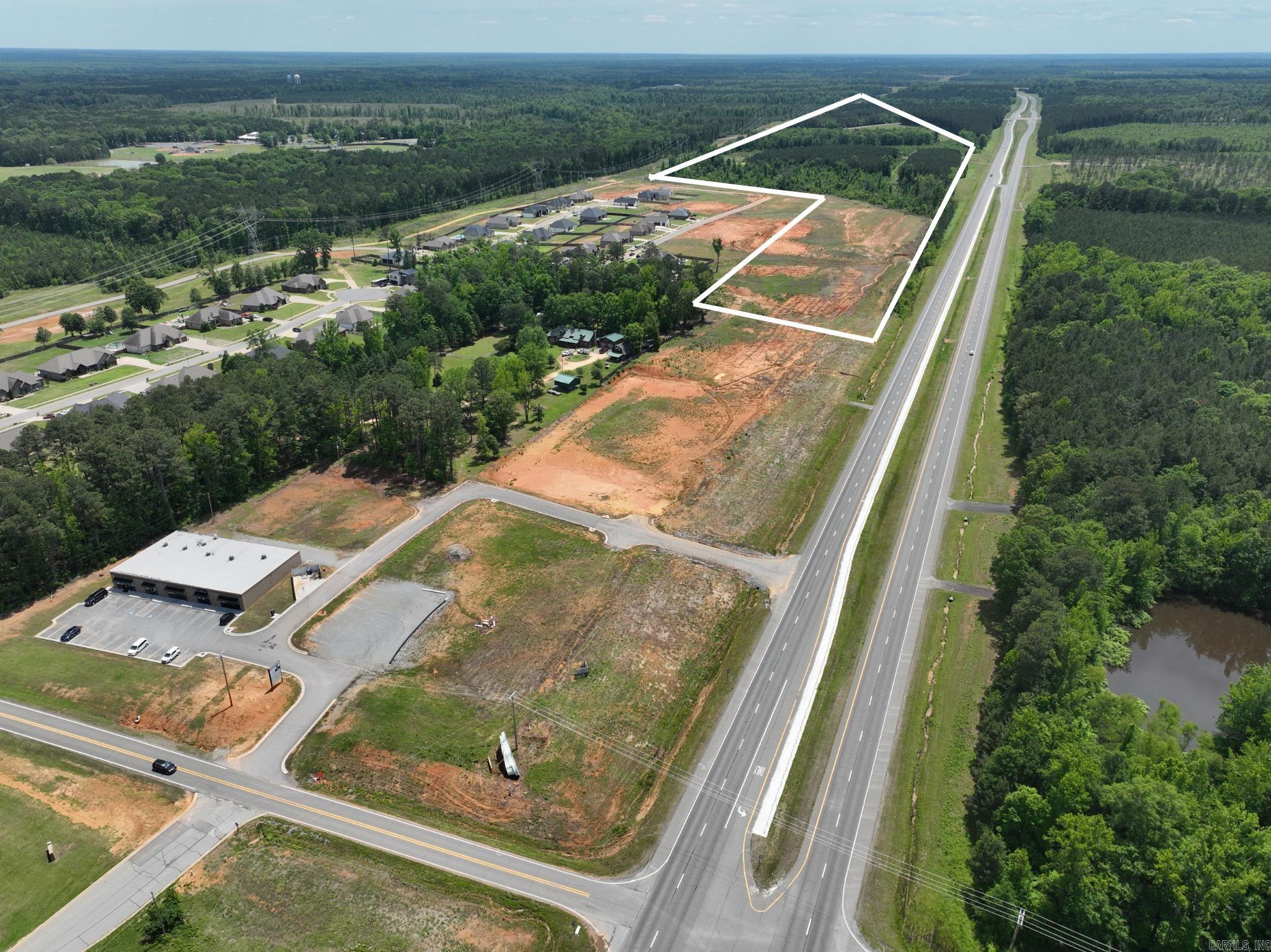 OAK TREE SOUTH - Commercial Sale