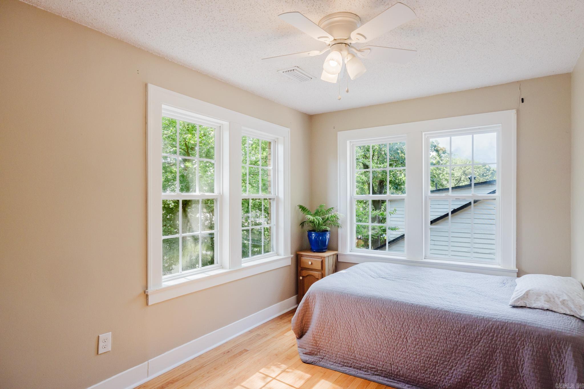 CHERRY & COX - Residential