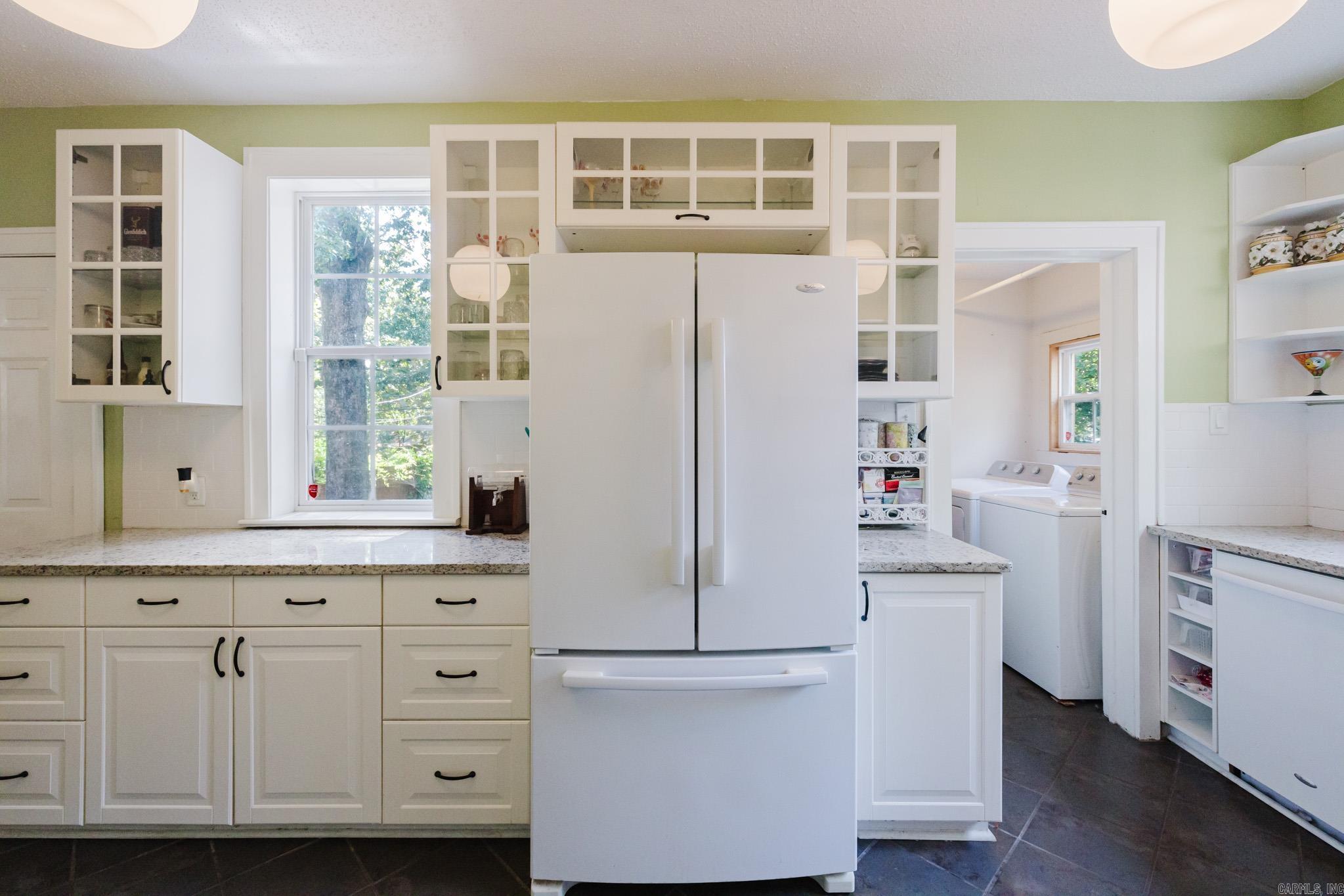 CHERRY & COX - Residential