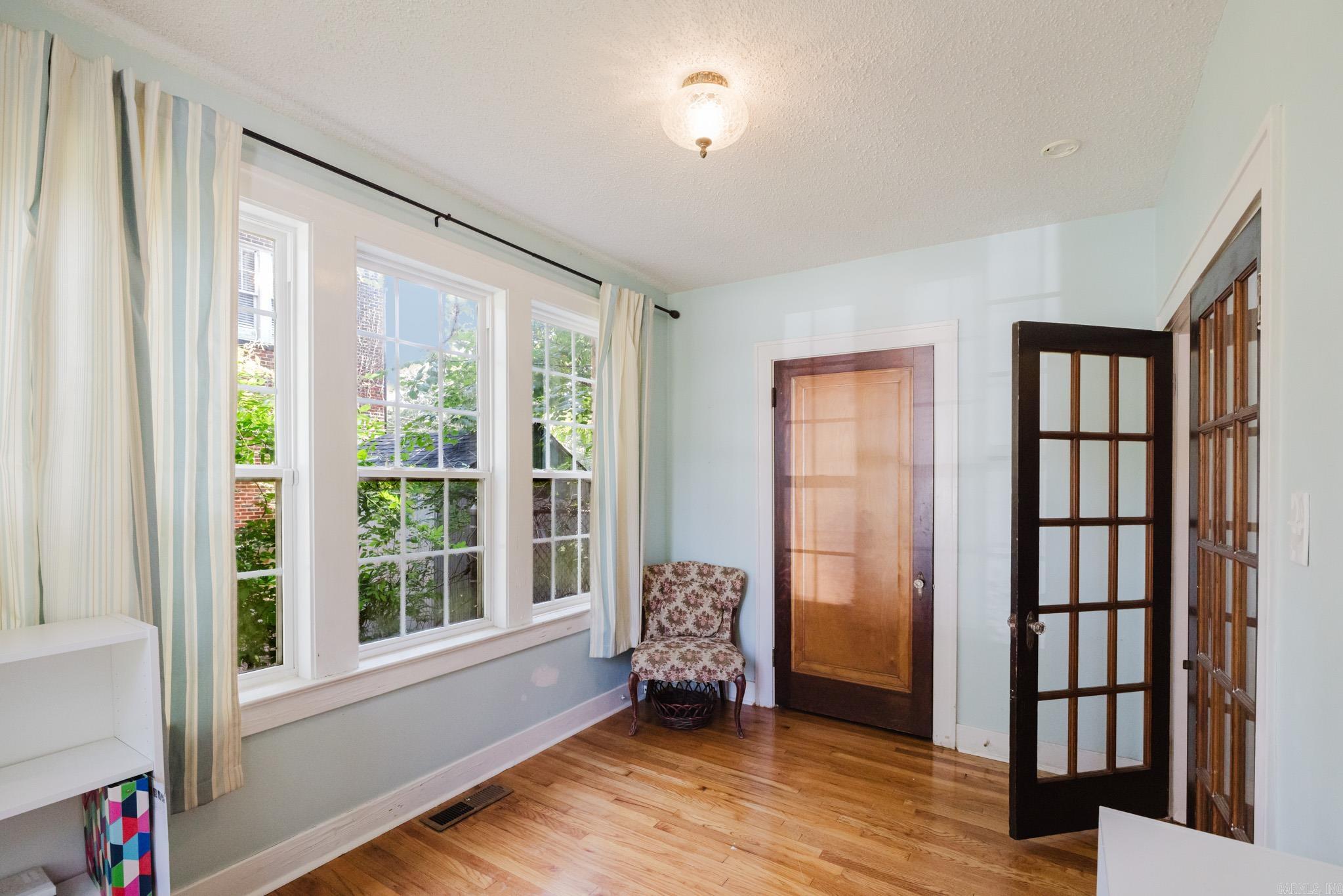 CHERRY & COX - Residential