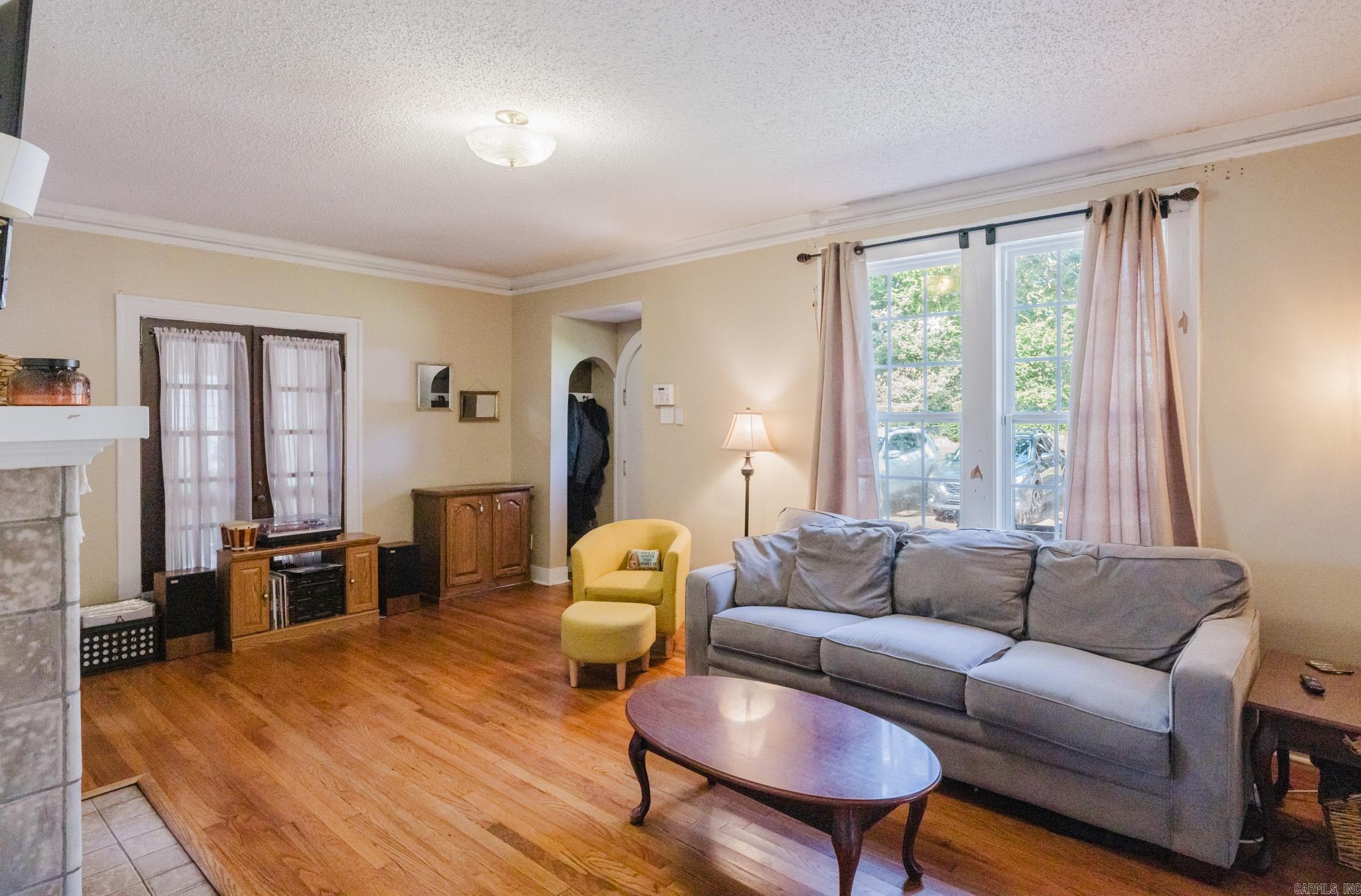 CHERRY & COX - Residential