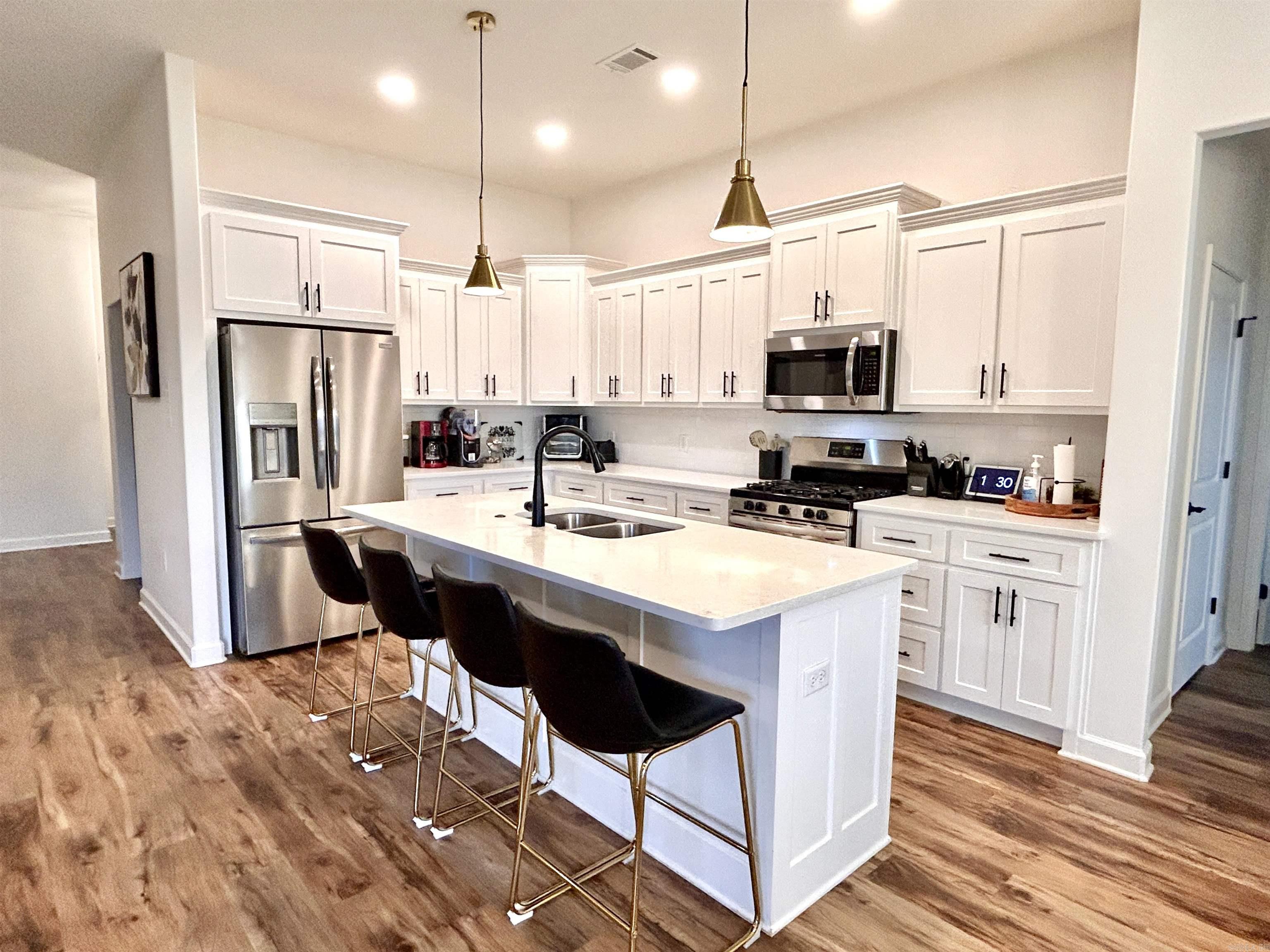 NORTHSHORE RIDGE - Residential