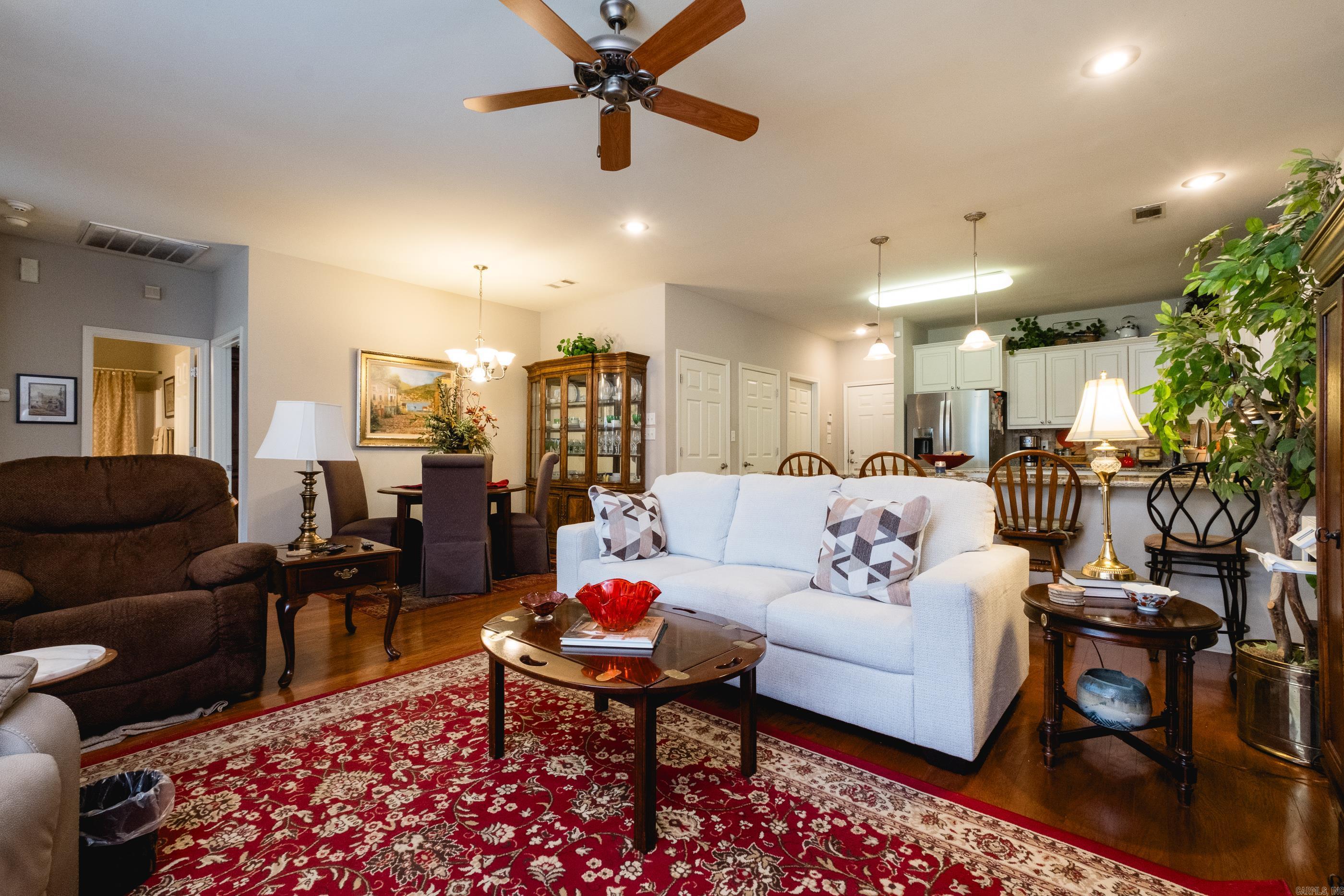 STAGECOACH VILLAGE - Residential
