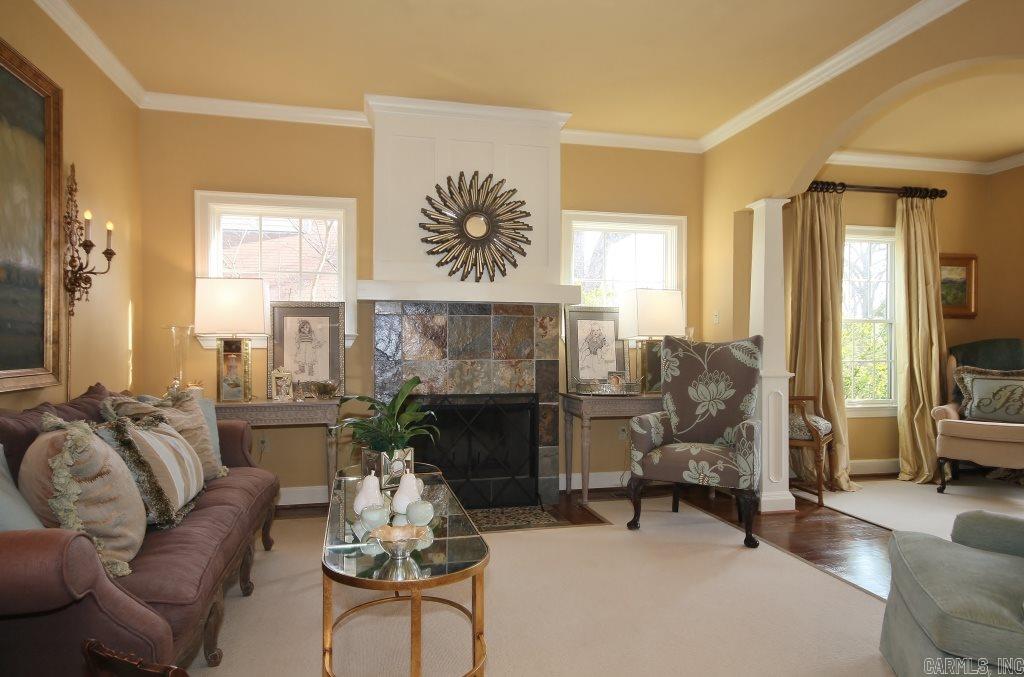 CHARMING NEWER HOME IN THE HEART OF THE HEIGHTS. LARGE GOURMET KITCHEN W/SLAB GRANITE  & VIKING APPLIANCES. HARDWOODS ON 1ST FLOOR EXCEPT MSTR. OPEN FLOORPLAN. FIREPLACES IN FORMAL LIVING & HEARTHROOM. WONDERFUL MASTER BATH W/ SHOWER WITH BODY SPRAYER AND HUGE CLOSET W/ STACK W/D. GAMEROOM UP W/ WET BAR. INSTANT HOT WATER HEATERS.  IN-LAW OR NANNY QUARTERS UPSTAIRS. GREAT PRICE FOR THIS QUALITY HOME!