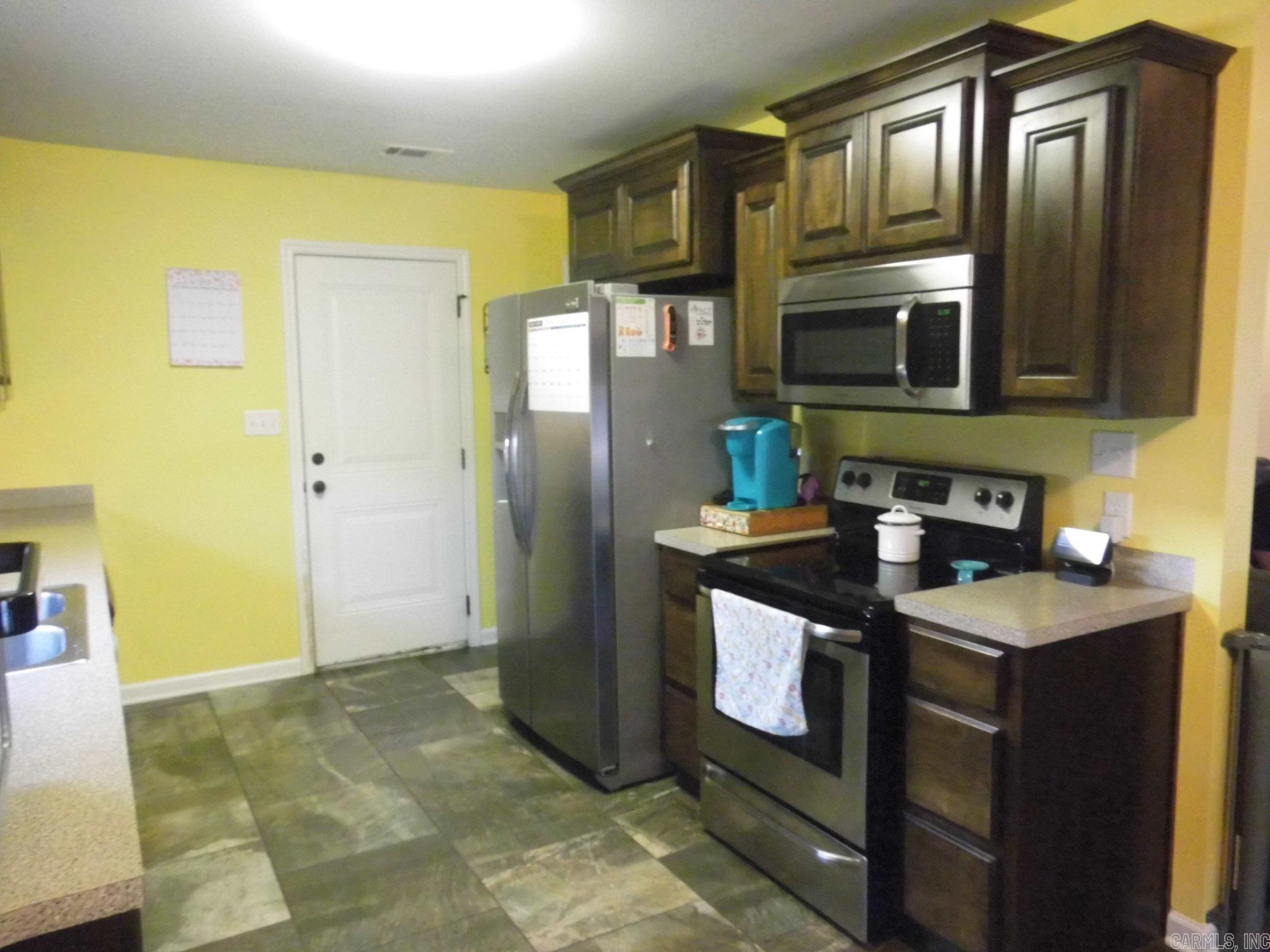 DEER CREEK SPRINGS - Residential