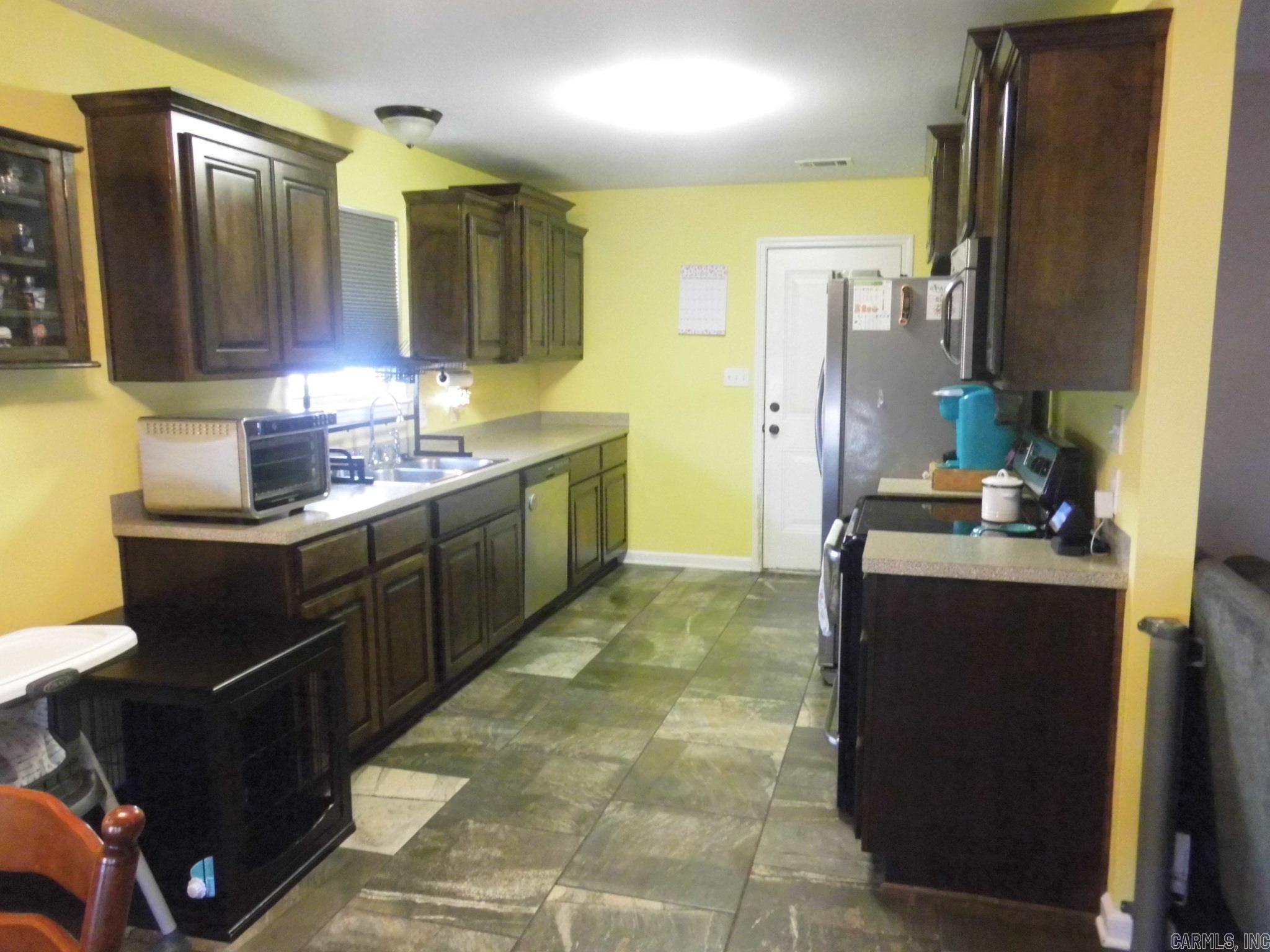 DEER CREEK SPRINGS - Residential