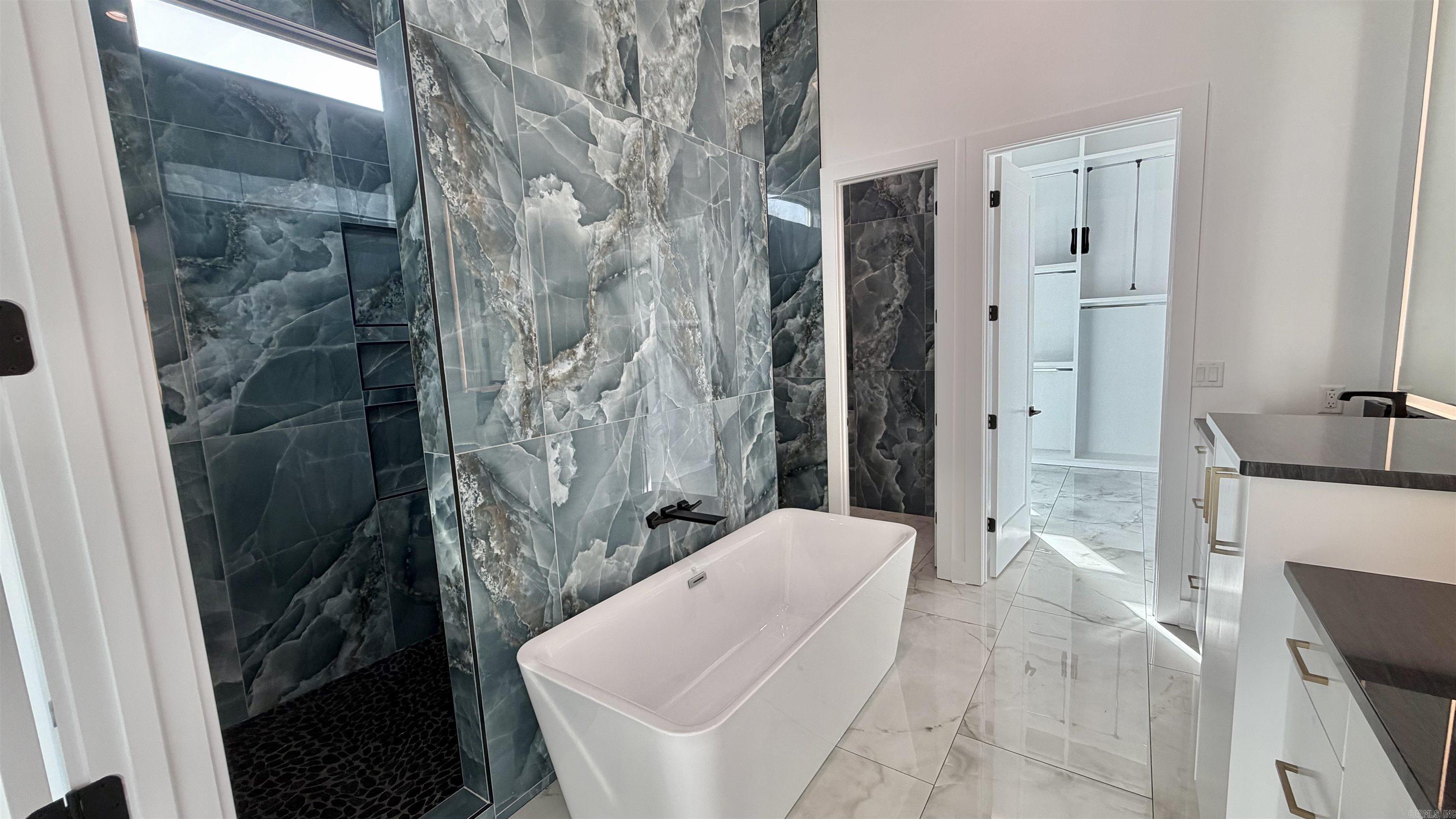 CHENAL VALLEY ORLE - Residential