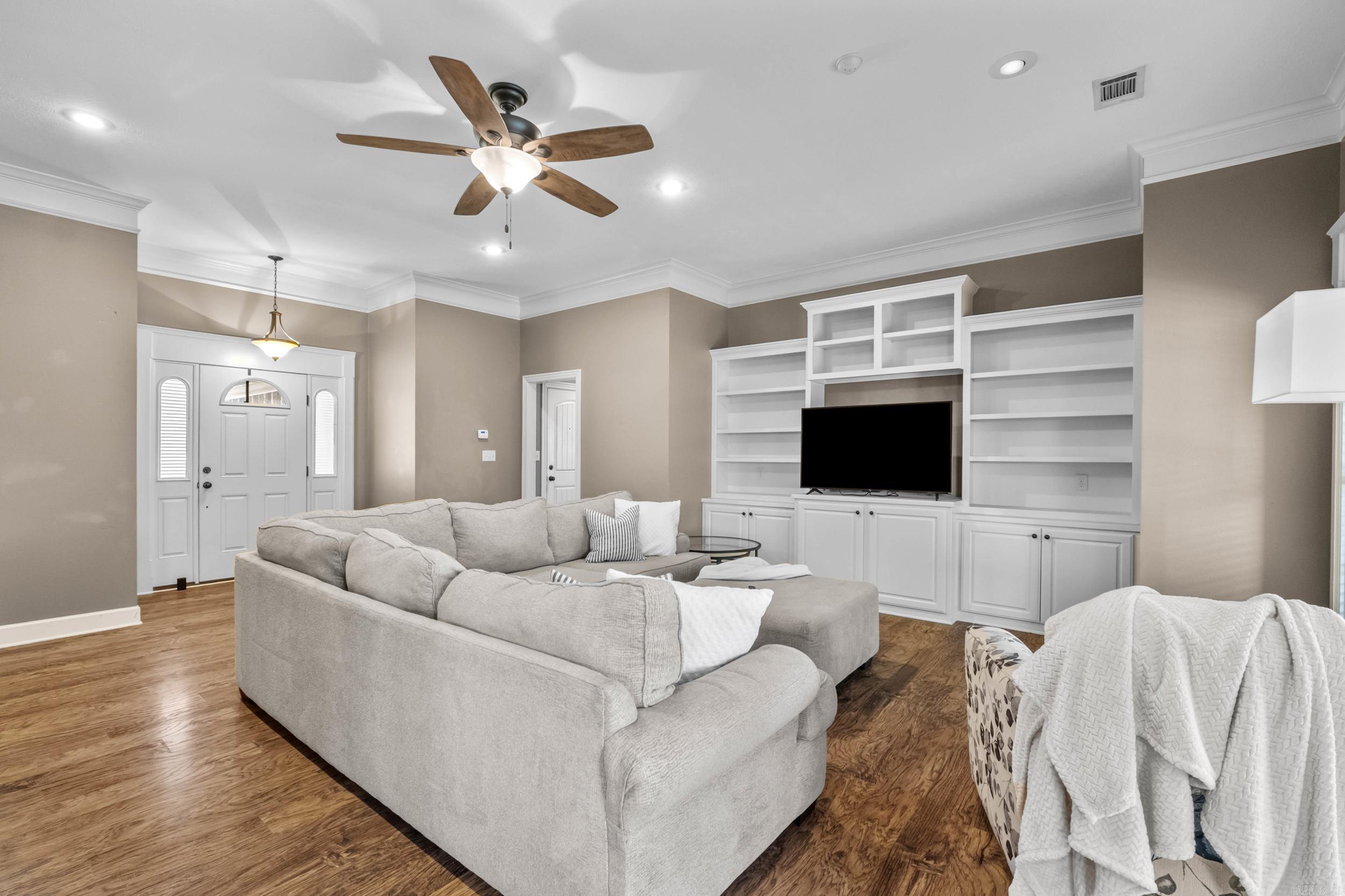RIDGEWOOD S/D - Residential