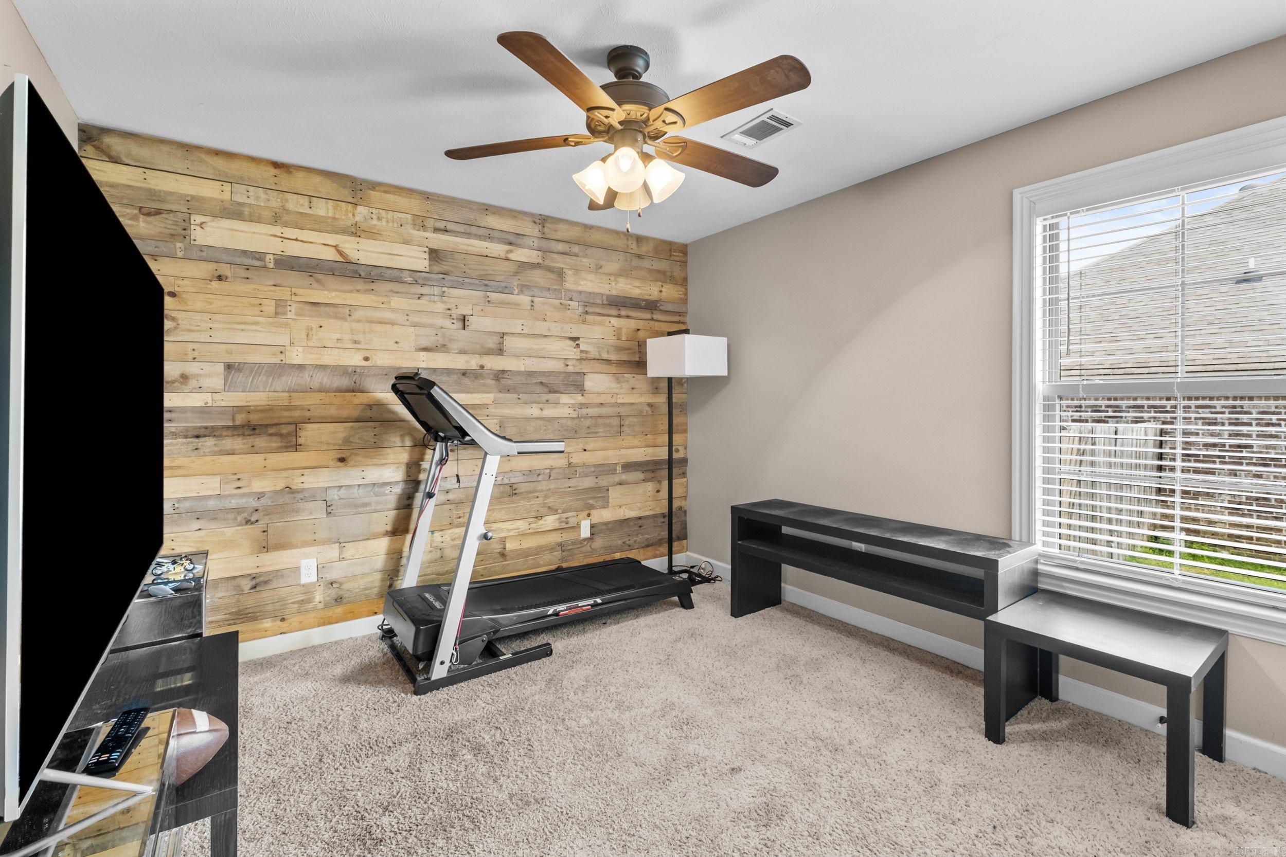 RIDGEWOOD S/D - Residential