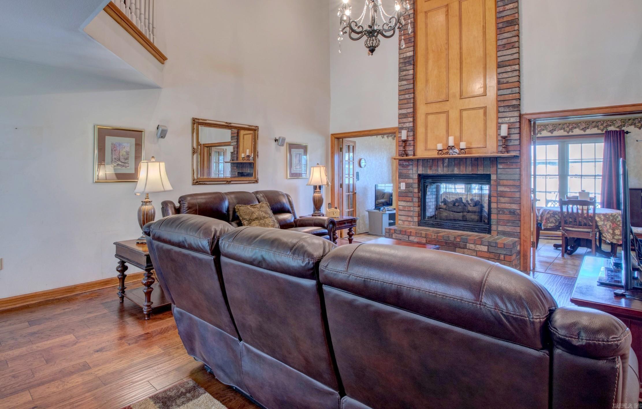 PRIVETT PARK - Residential
