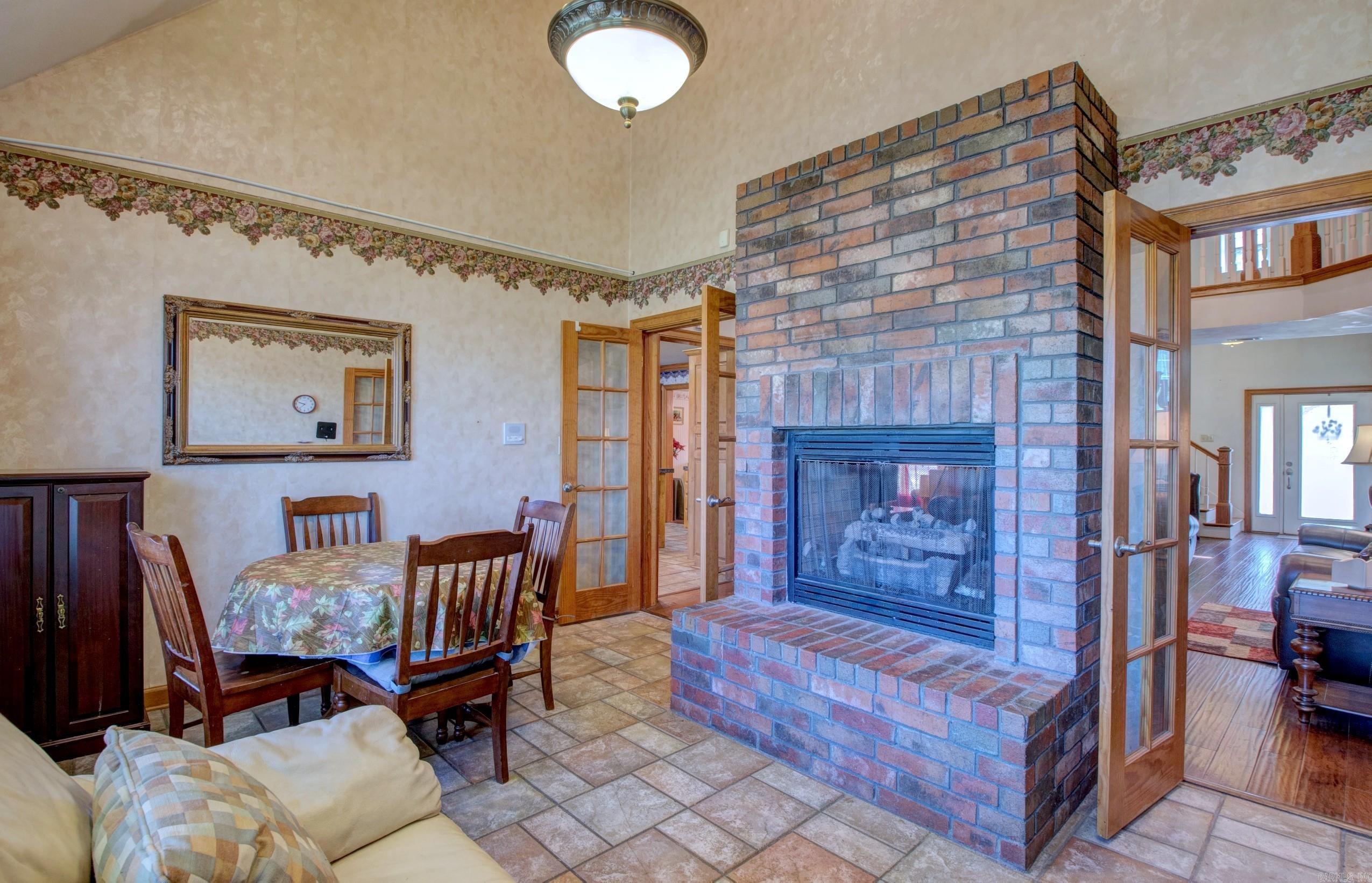 PRIVETT PARK - Residential