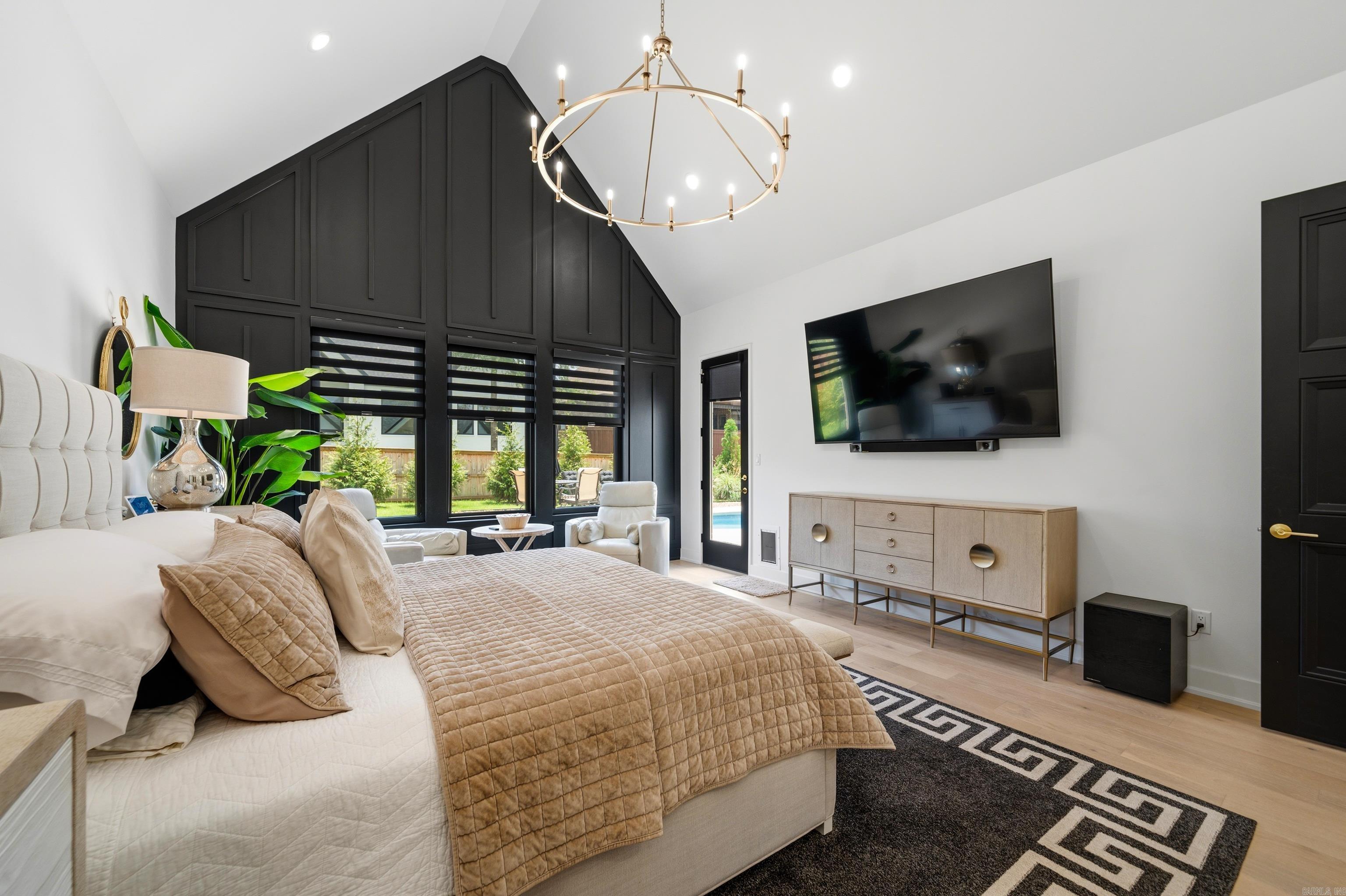 ARLINGTON PARK - Residential