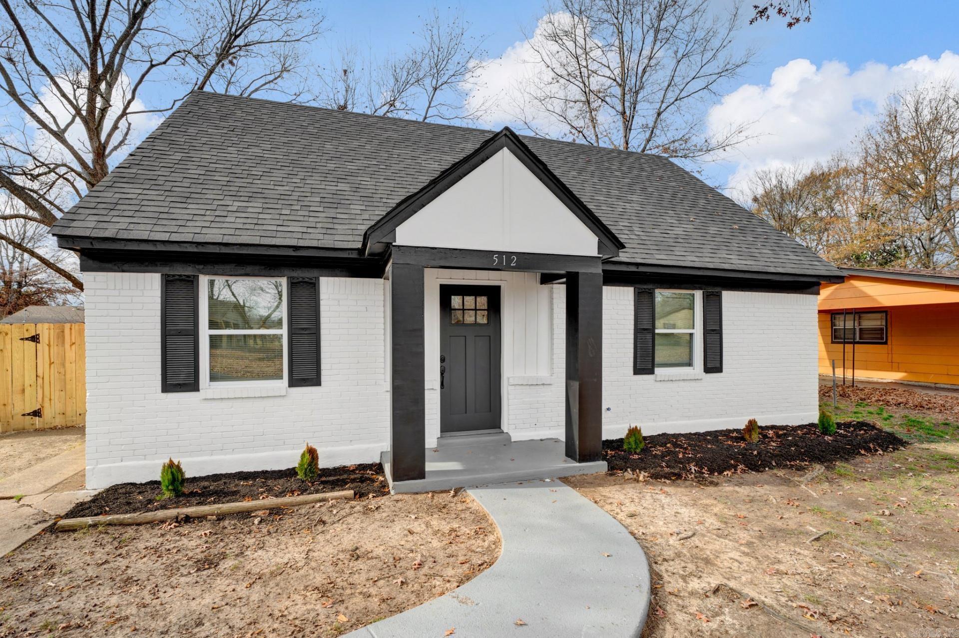 This charming single-family home at 512 N 16th St, West Memphis, AR was built in 1964. Boasting a cozy living space of 1,413 sq.ft., this property offers a comfortable and inviting atmosphere. It features two bathrooms, perfect for household living, and is situated on a spacious lot of 8,276 sq.ft., allowing for outdoor activities and potential expansion. With its convenient location and ample living space, this home is a wonderful opportunity for those seeking a comfortable and well-maintained property in West Memphis.