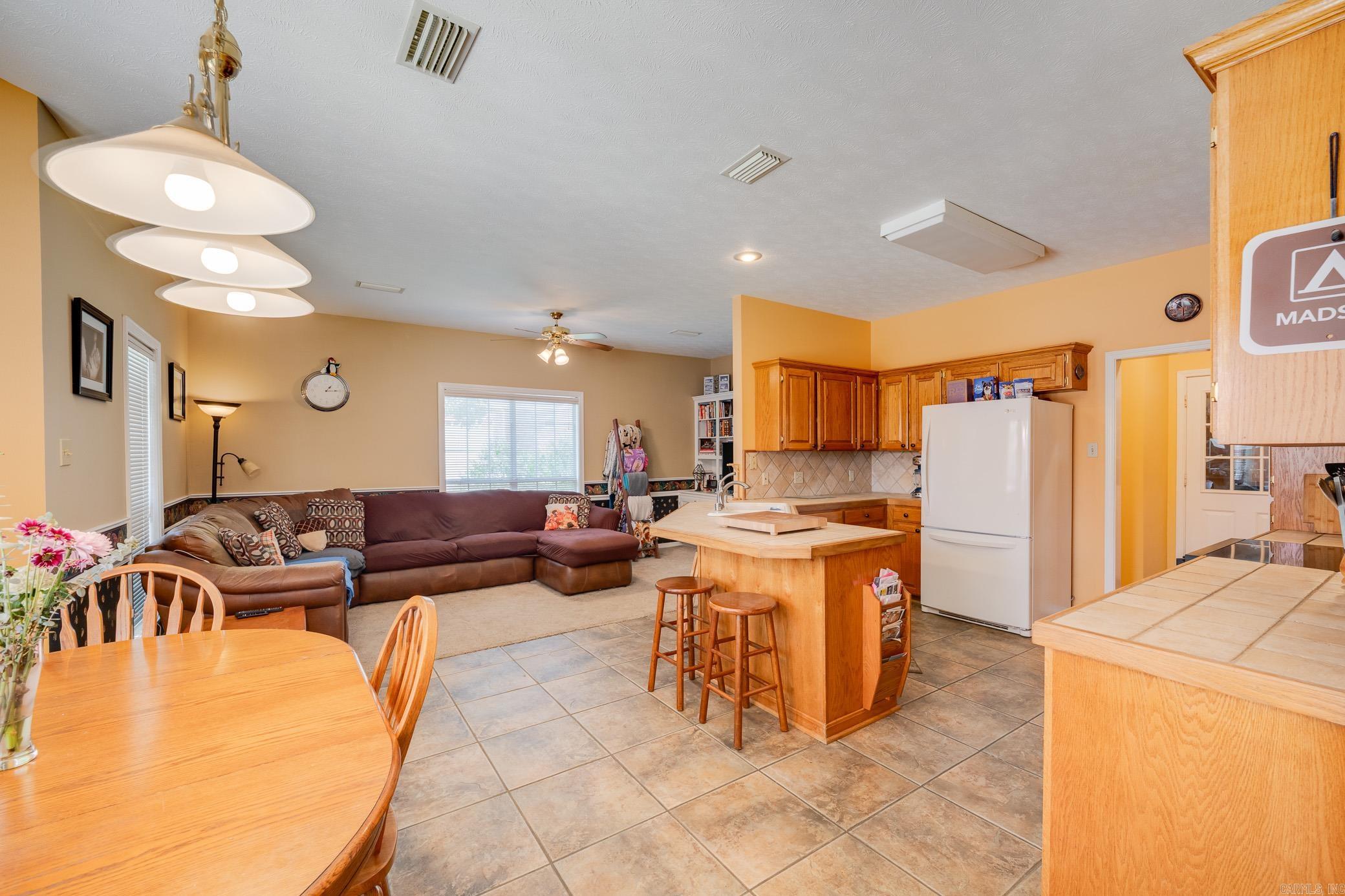 PINE CREEK - Residential