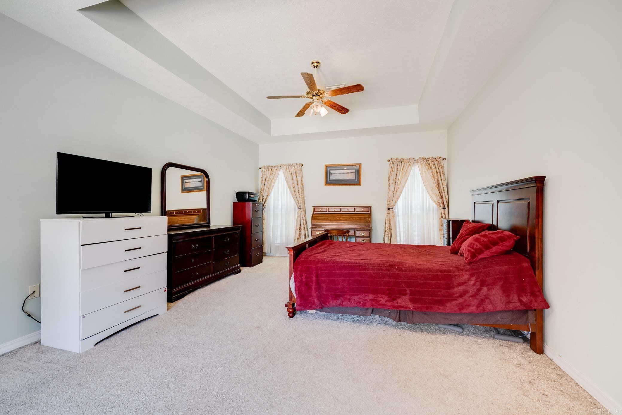 PINE CREEK - Residential
